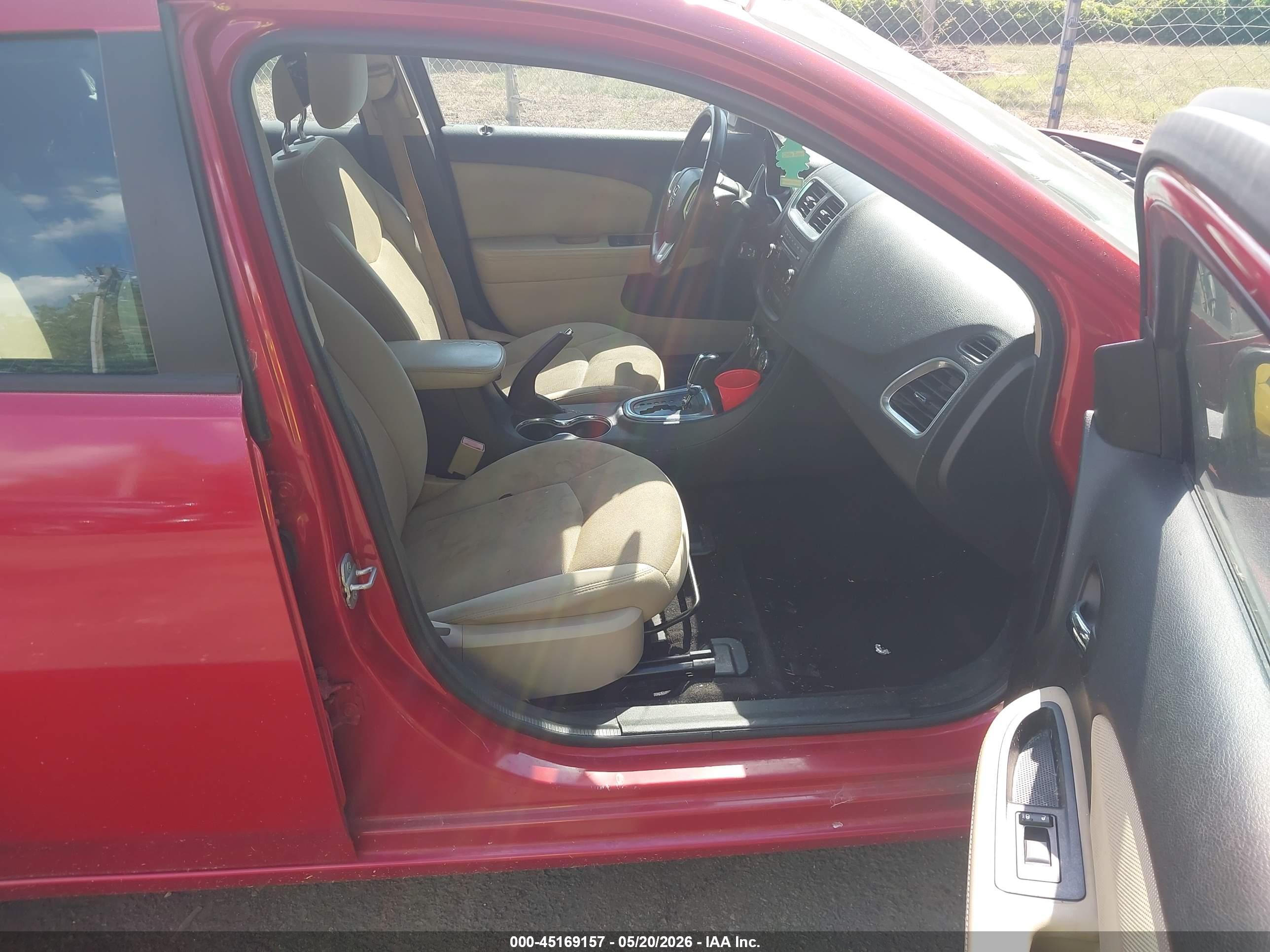 DODGE AVENGER image 5