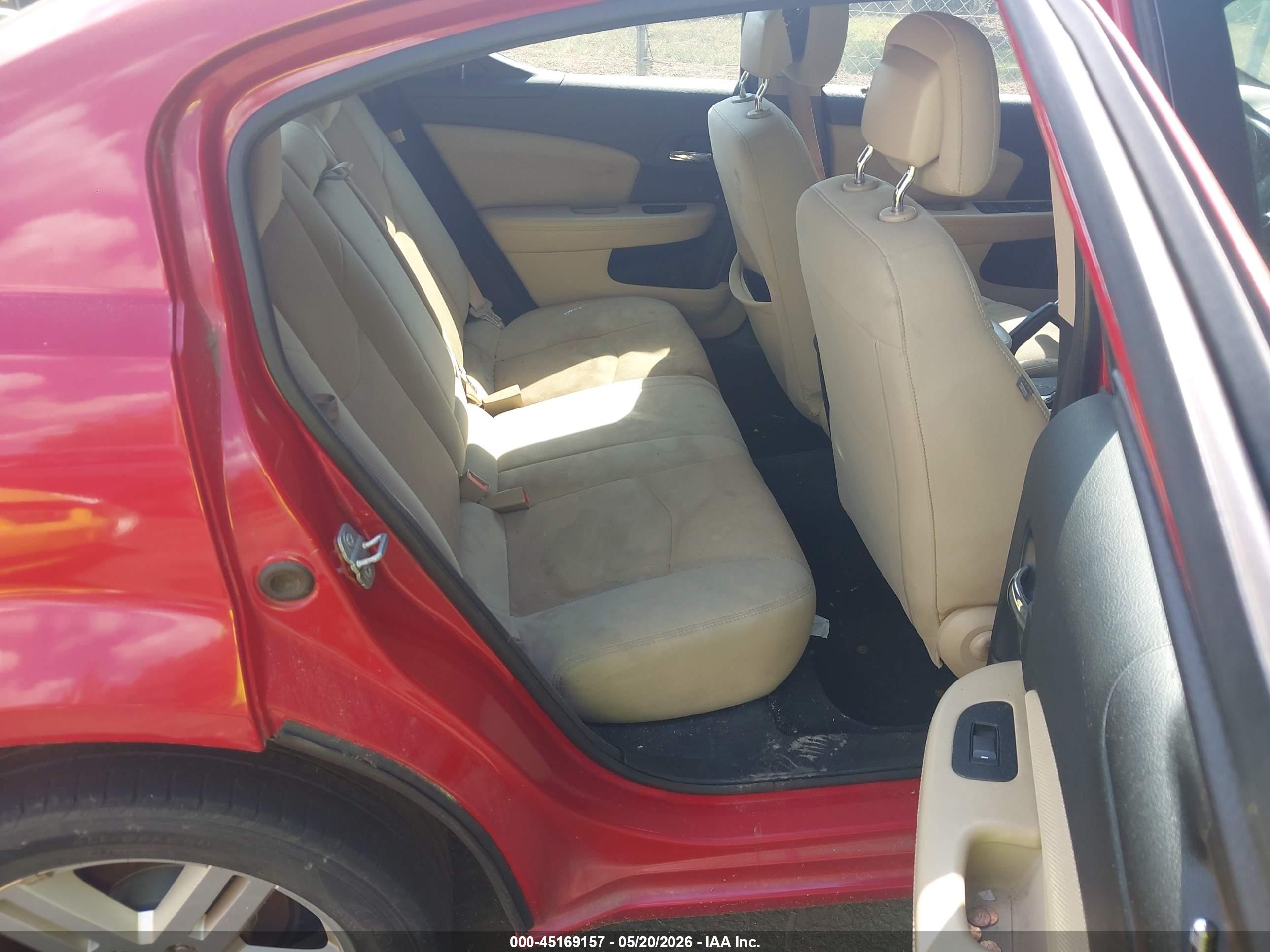 DODGE AVENGER image 8