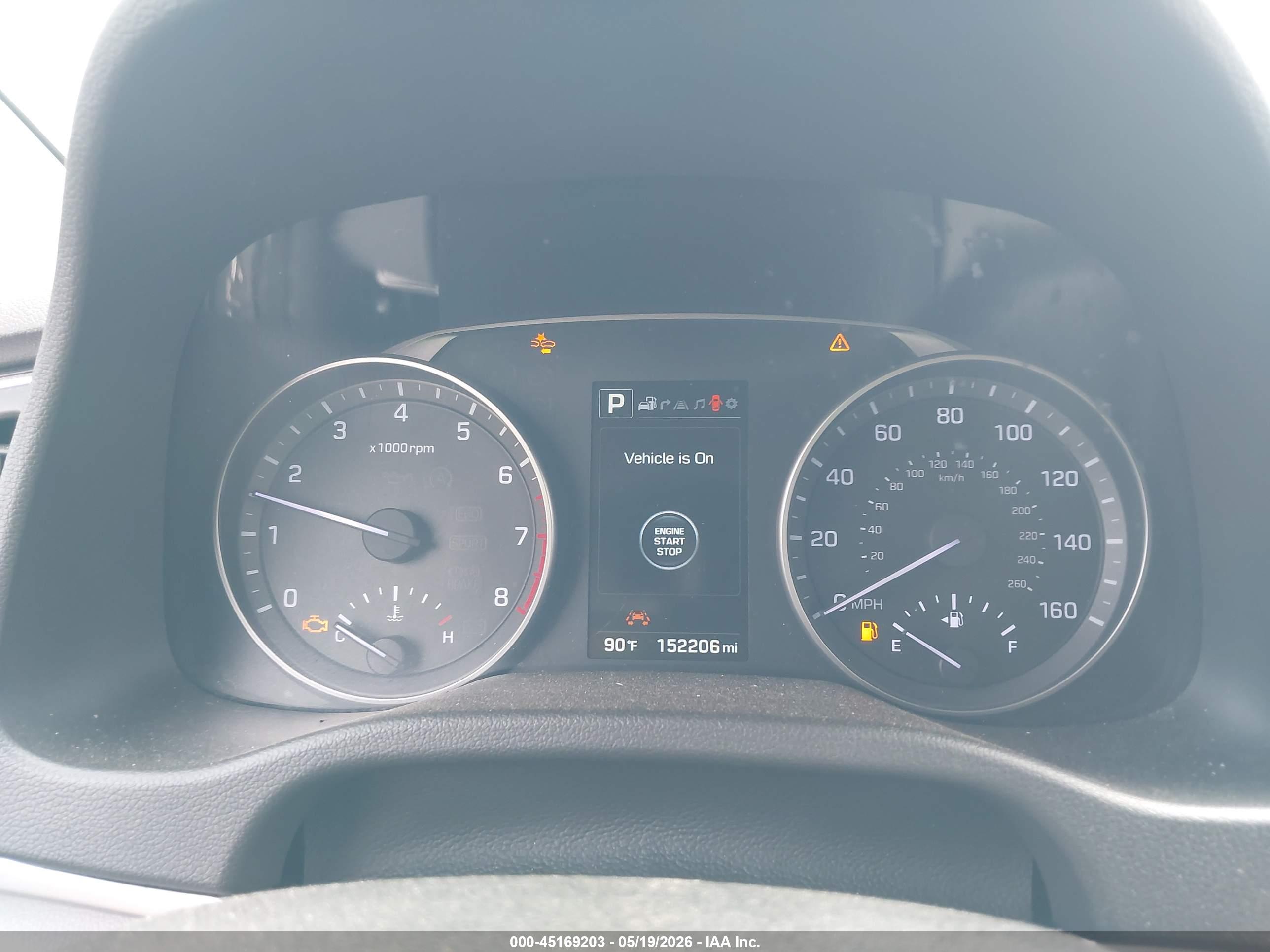 HYUNDAI ELANTRA image 7