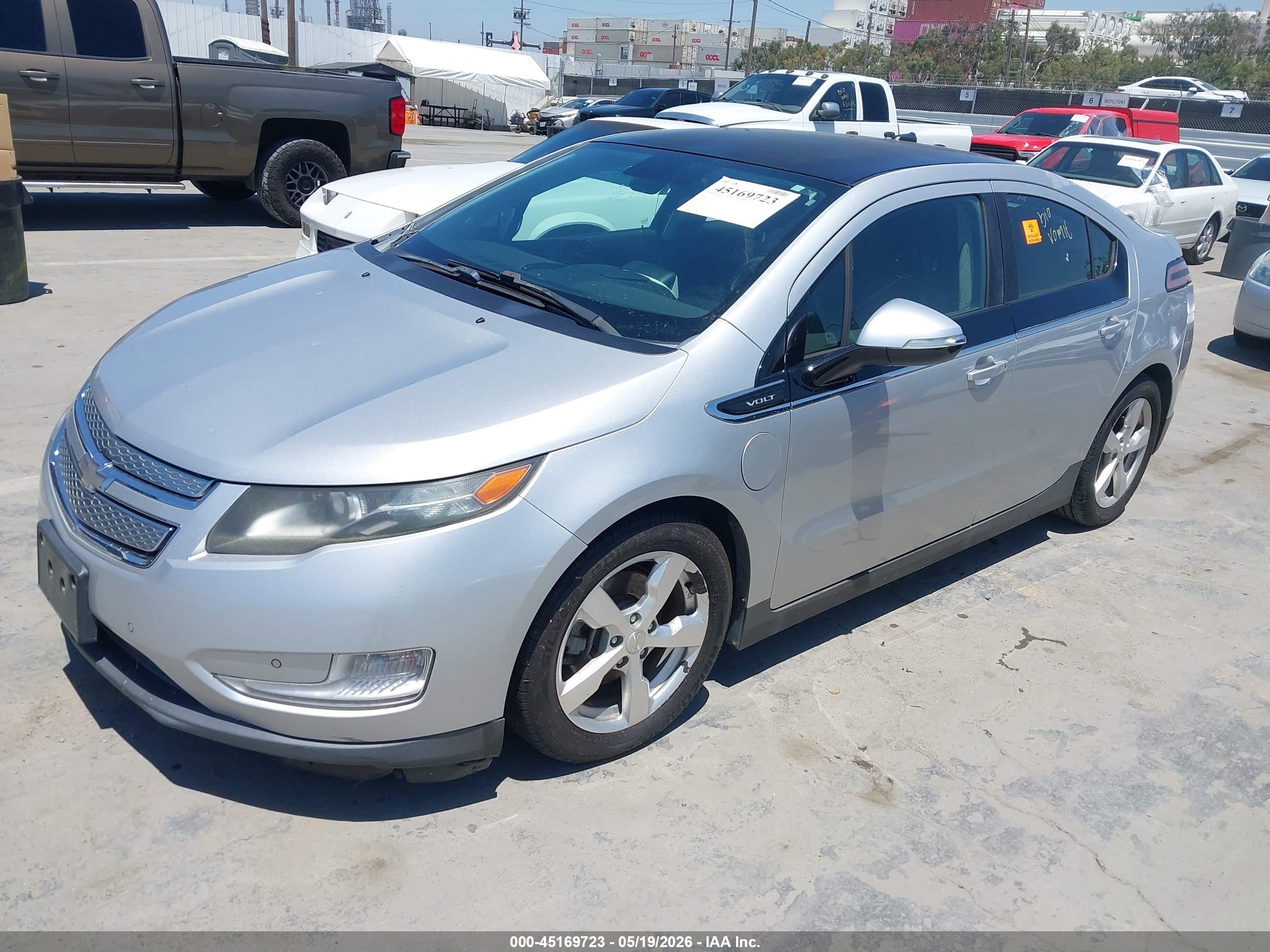 CHEVROLET VOLT image 2