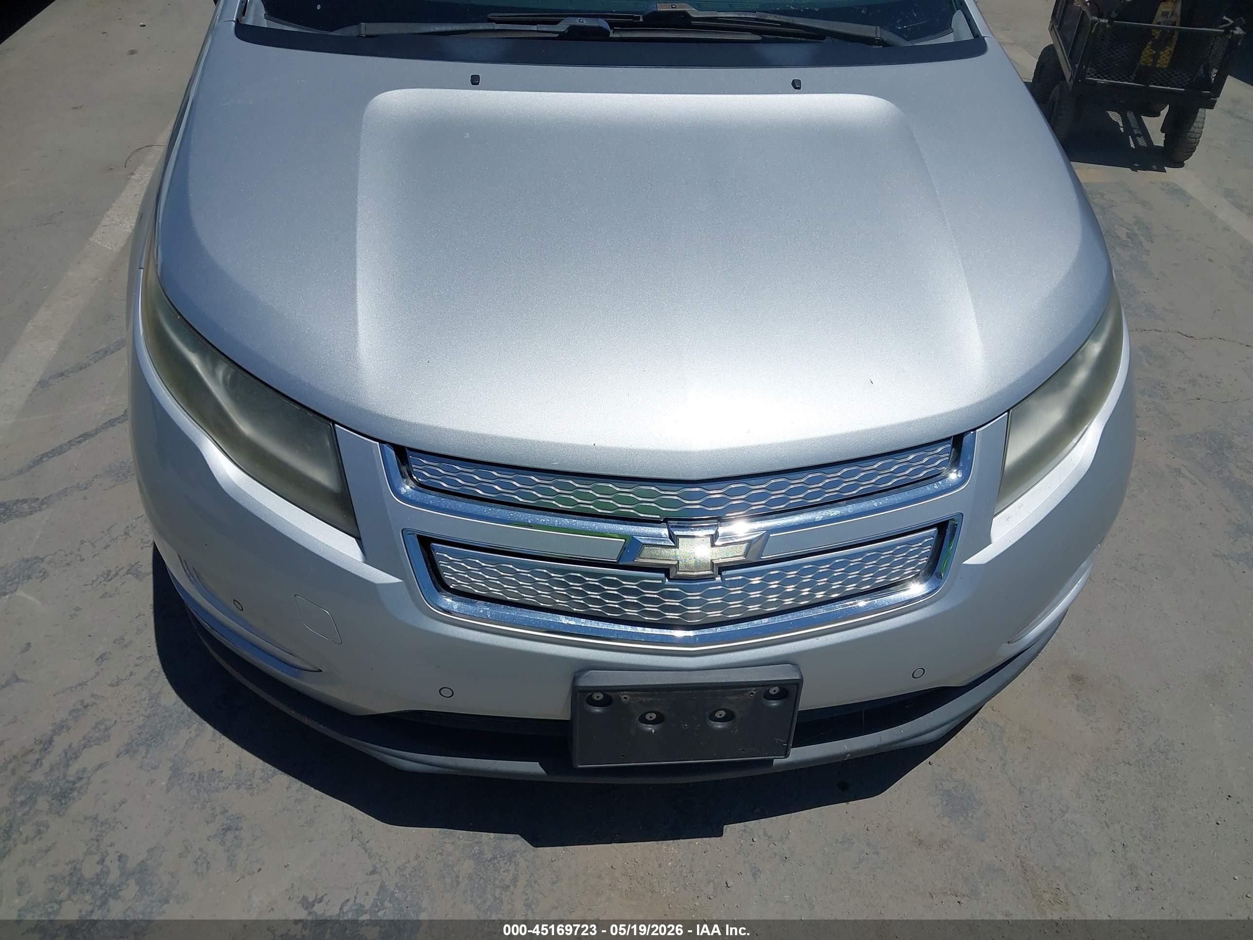 CHEVROLET VOLT image 6