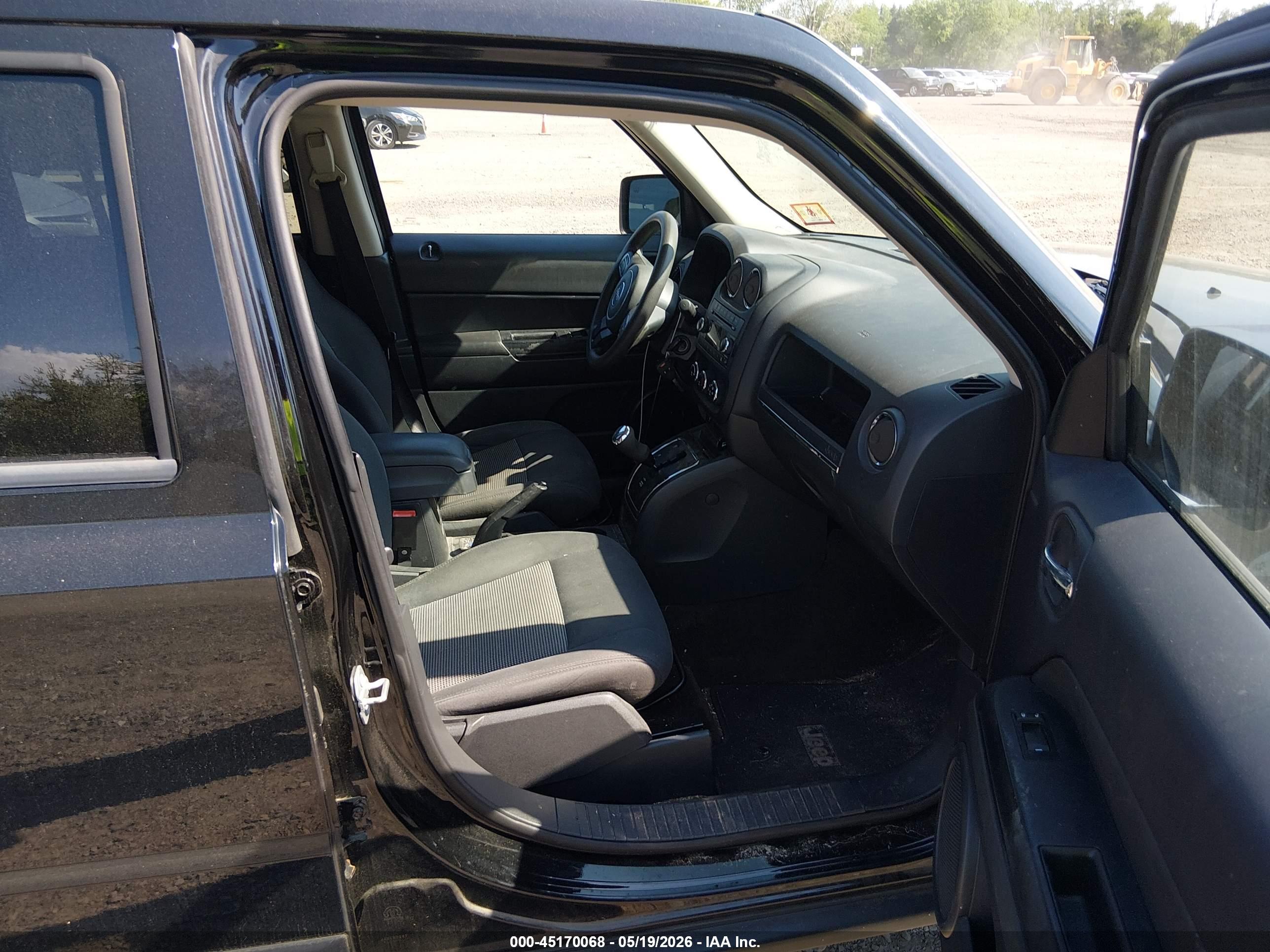 JEEP PATRIOT image 5
