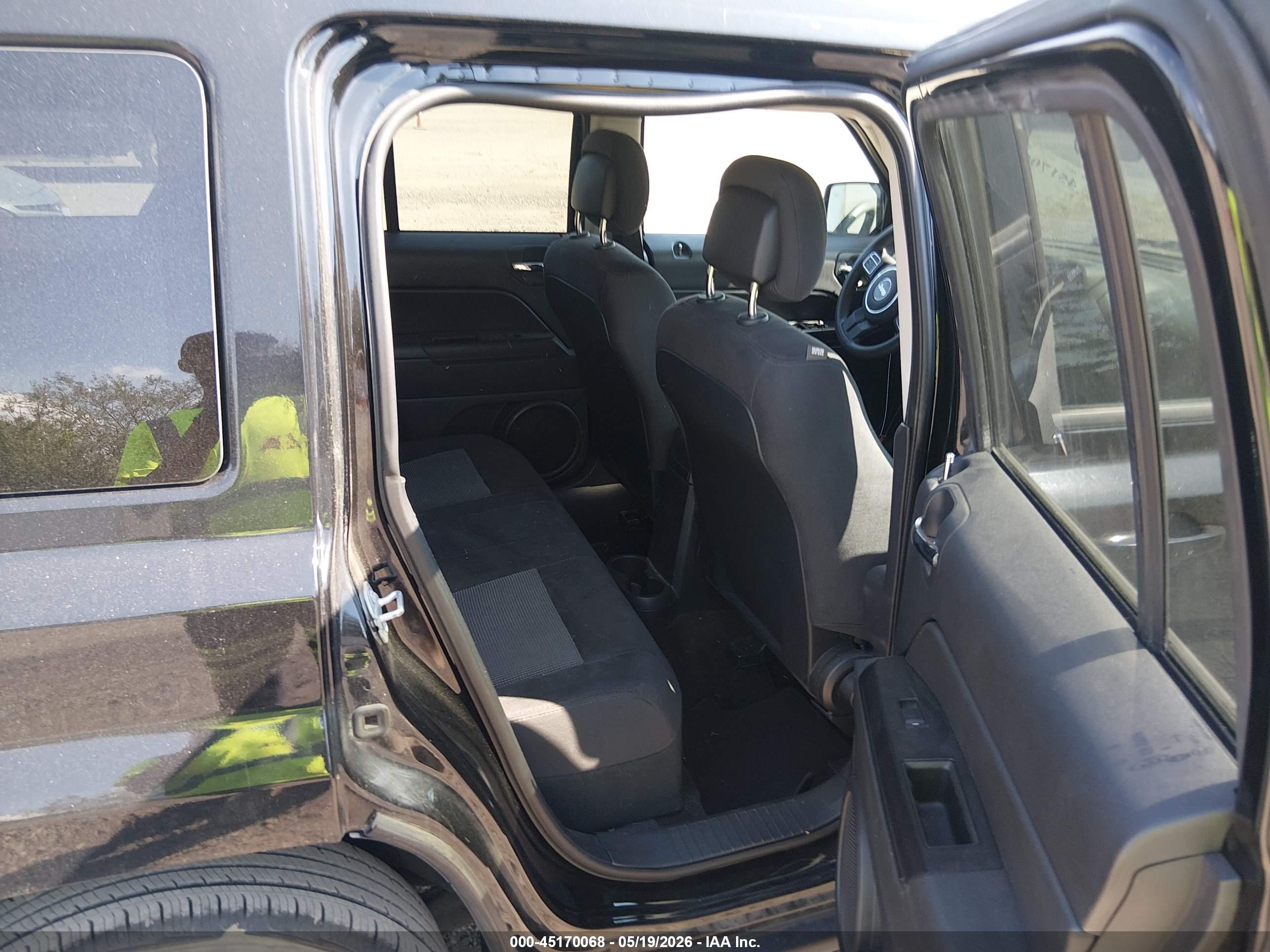 JEEP PATRIOT image 8