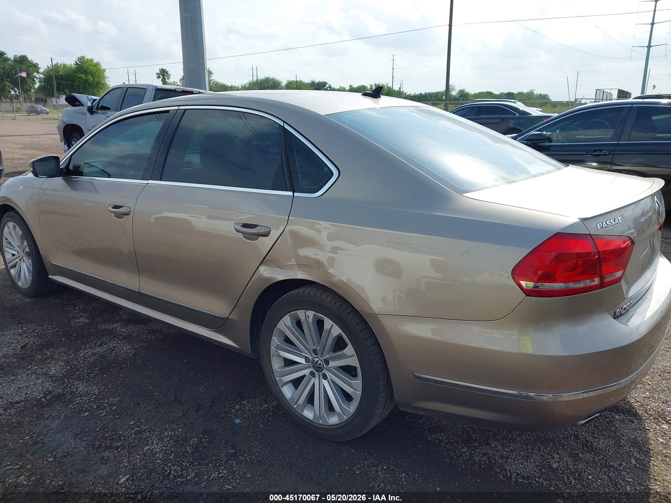 VOLKSWAGEN PASSAT image 6