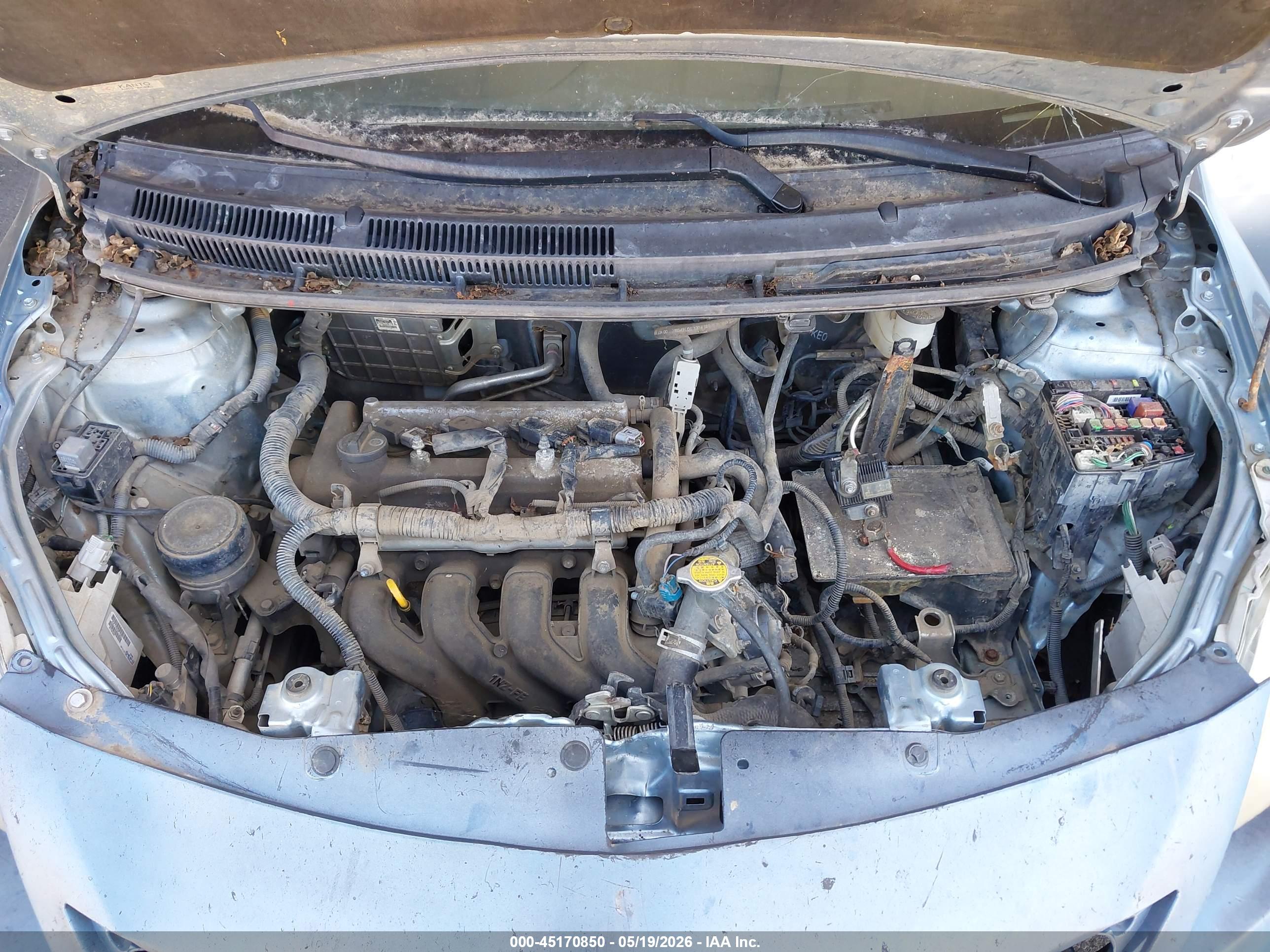 TOYOTA YARIS image 10