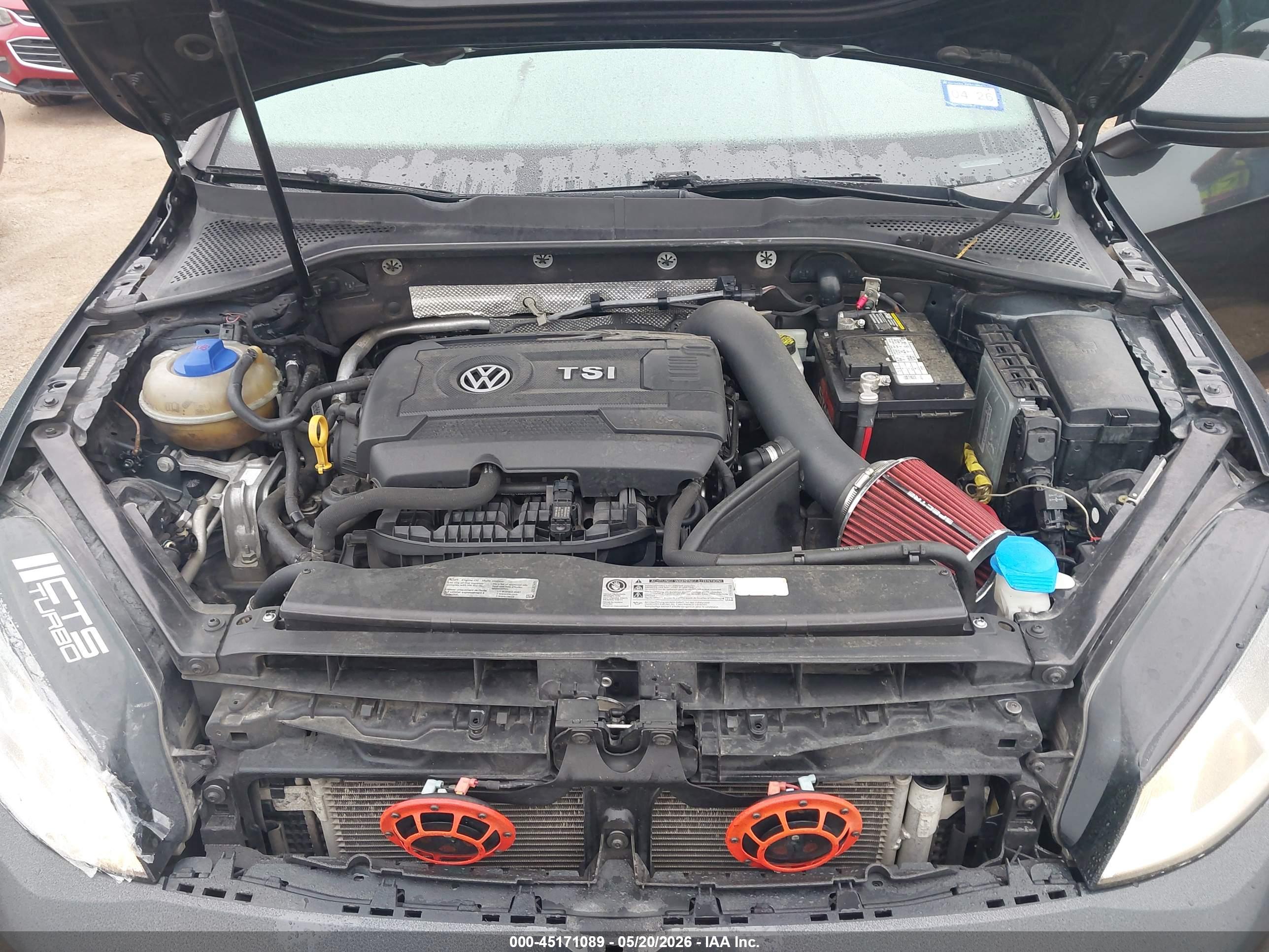 VOLKSWAGEN GOLF image 10