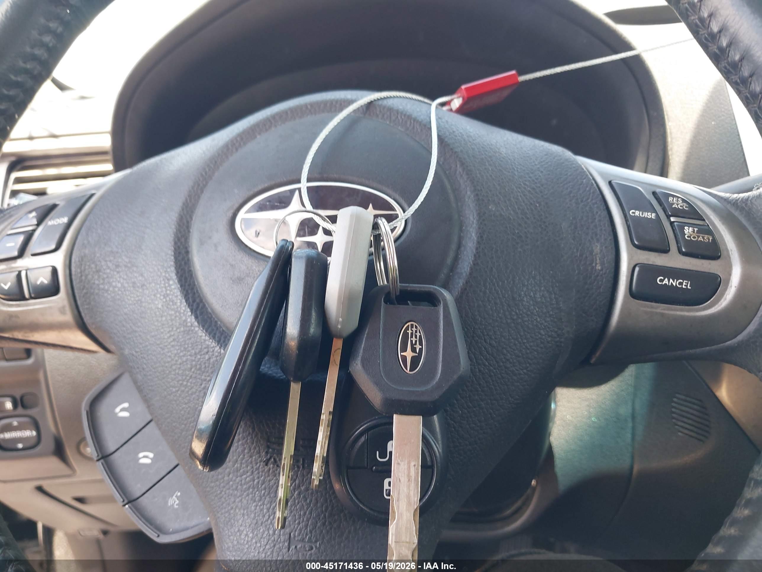 SUBARU FORESTER image 11