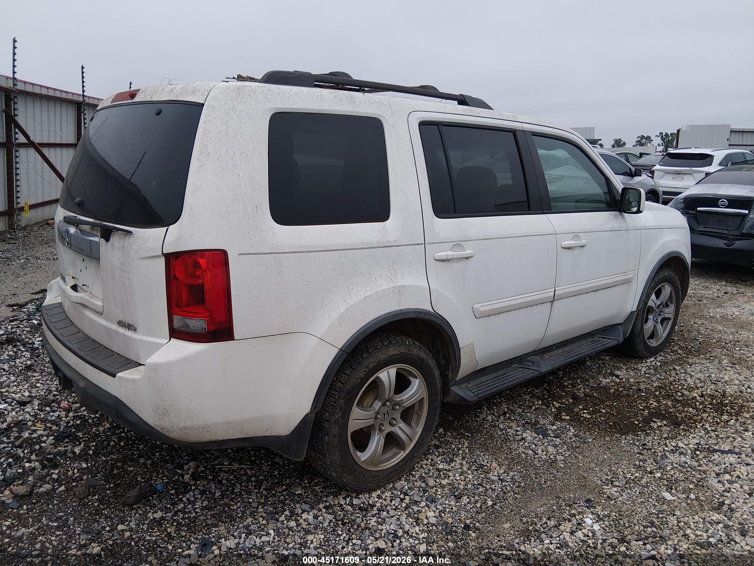 HONDA PILOT image 4