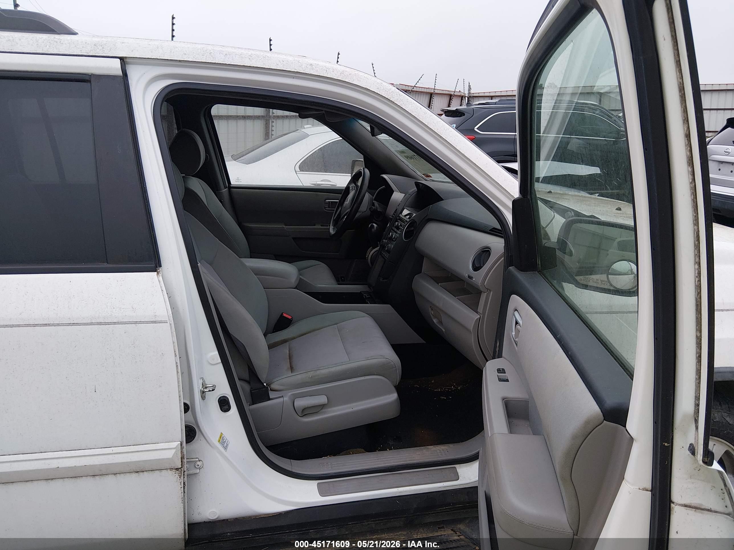 HONDA PILOT image 5