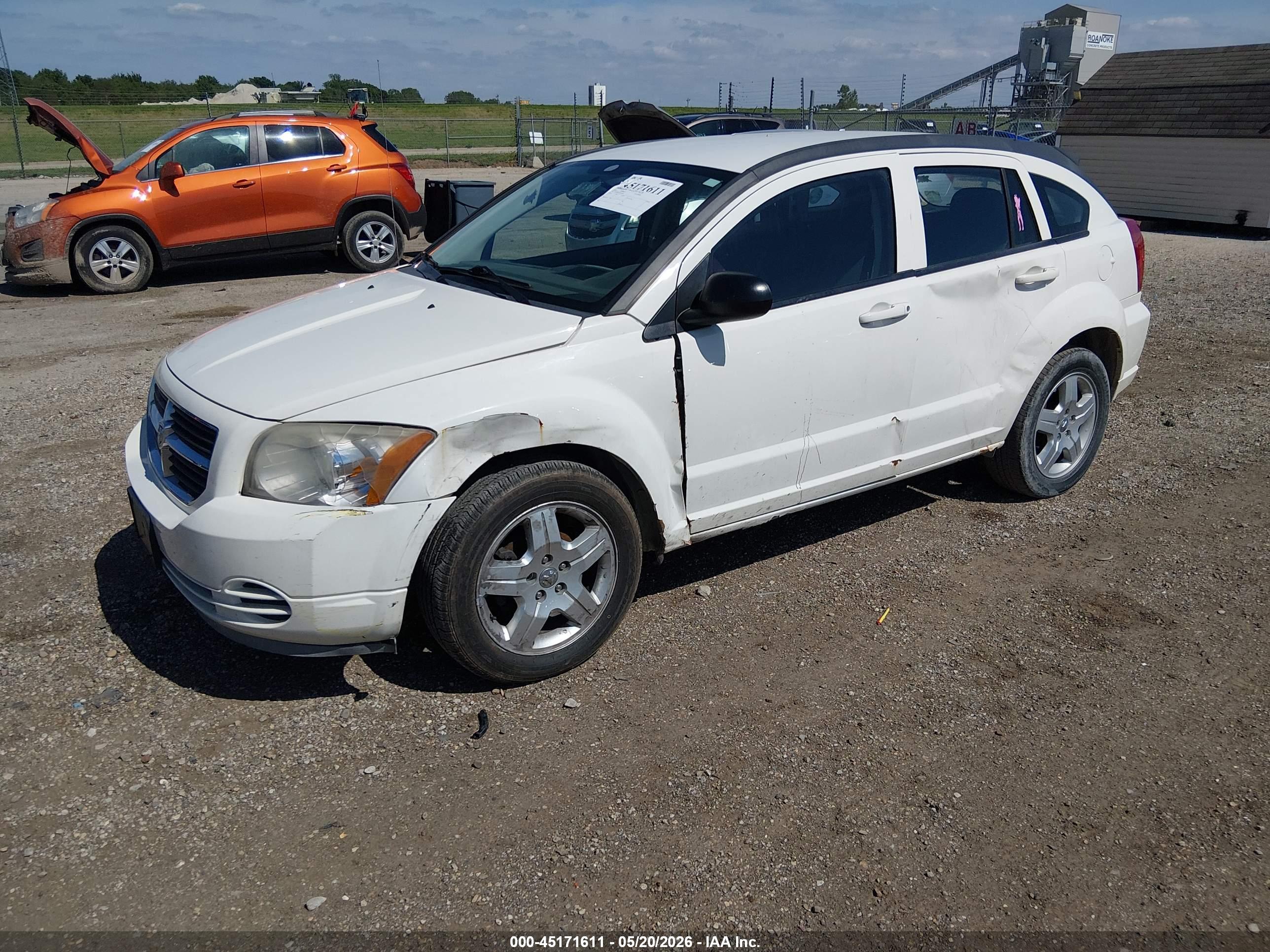 DODGE CALIBER image 2