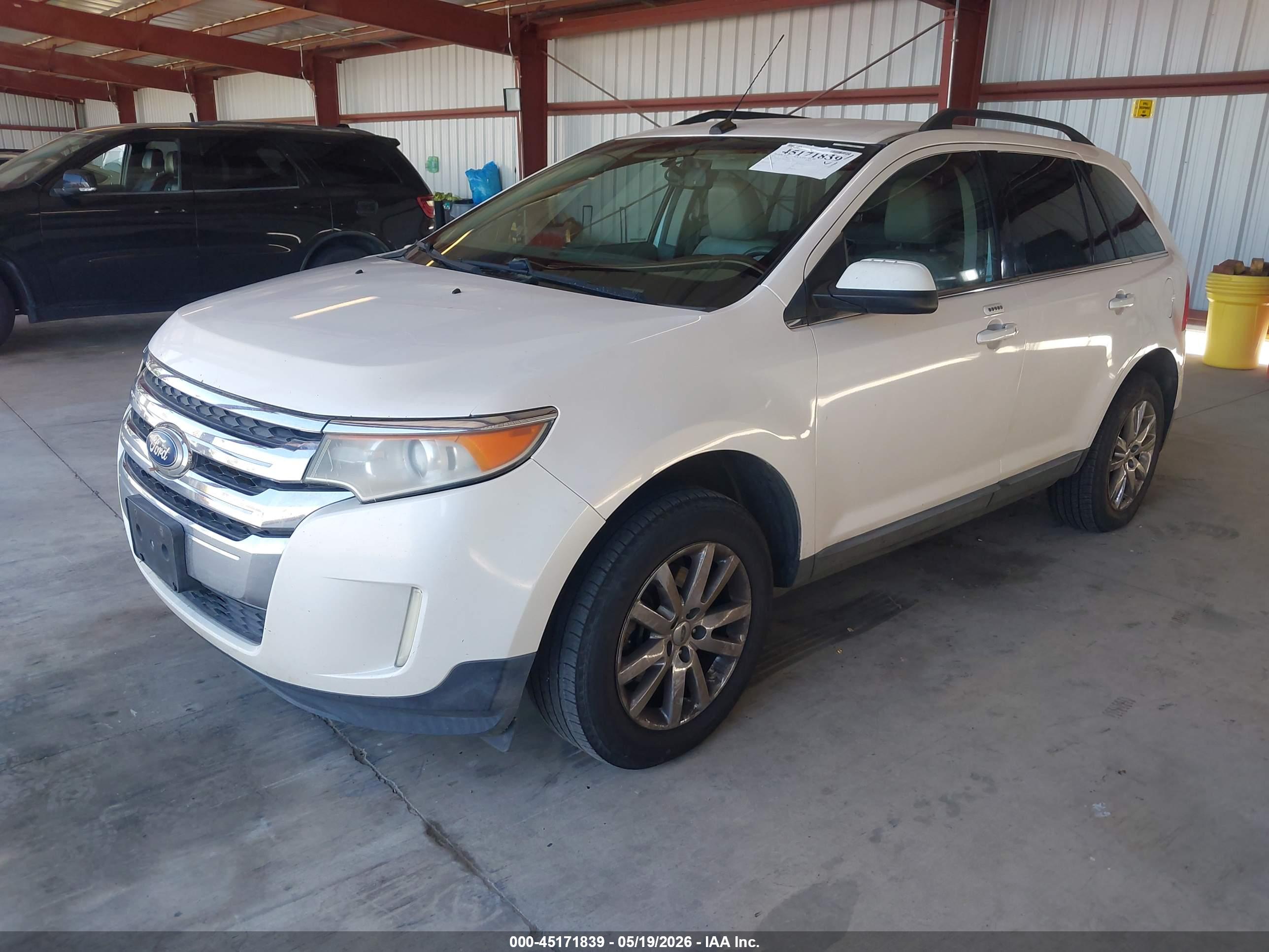 FORD EDGE image 2