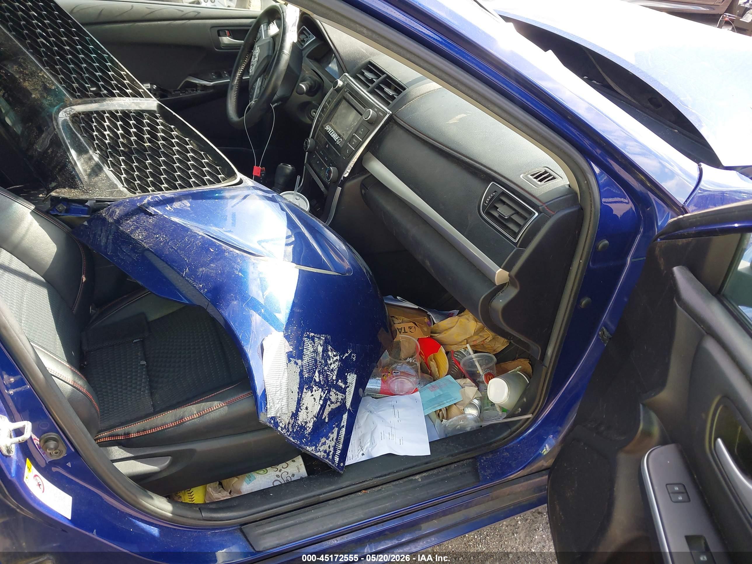 TOYOTA CAMRY image 5