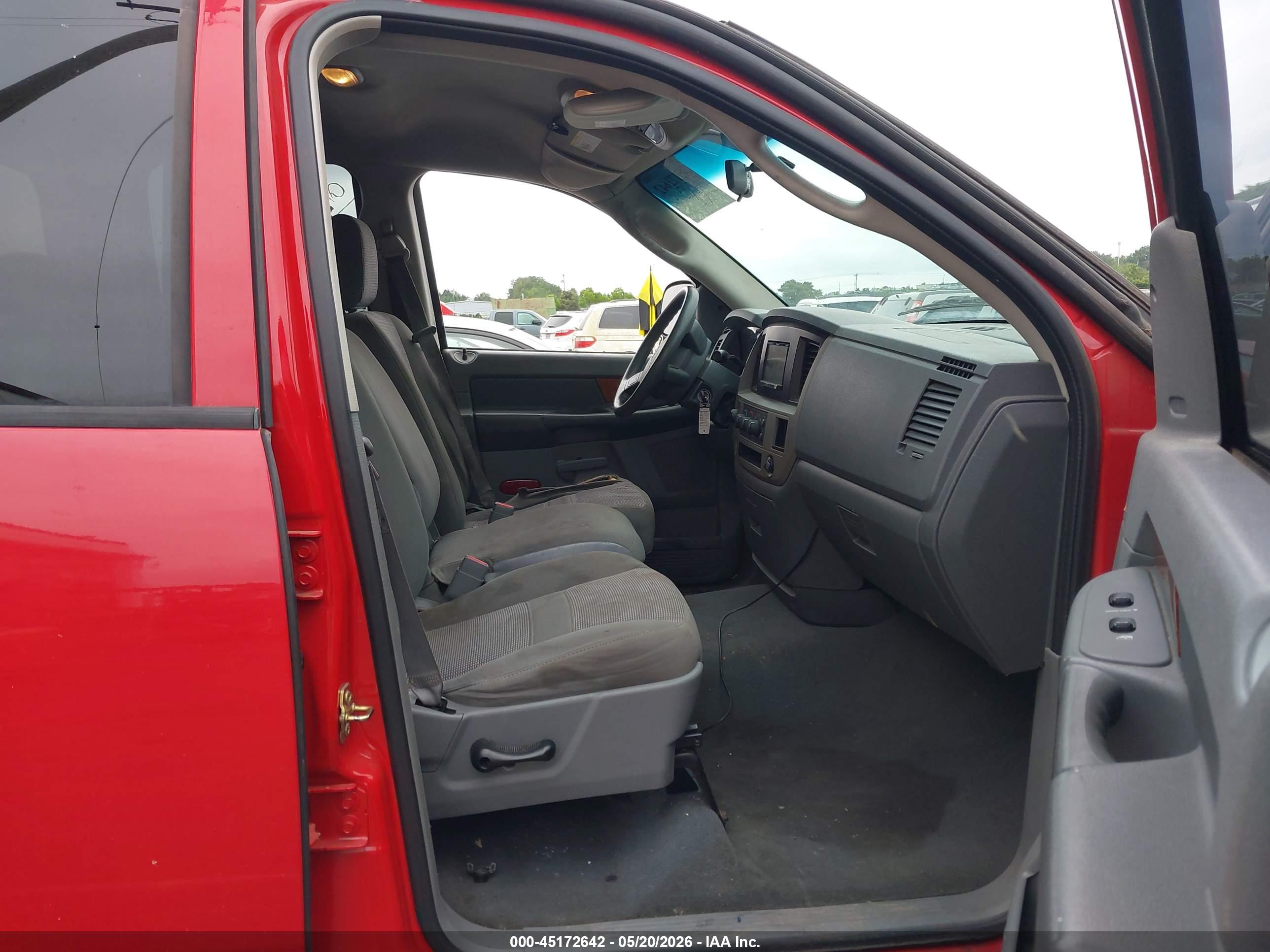 DODGE RAM image 5