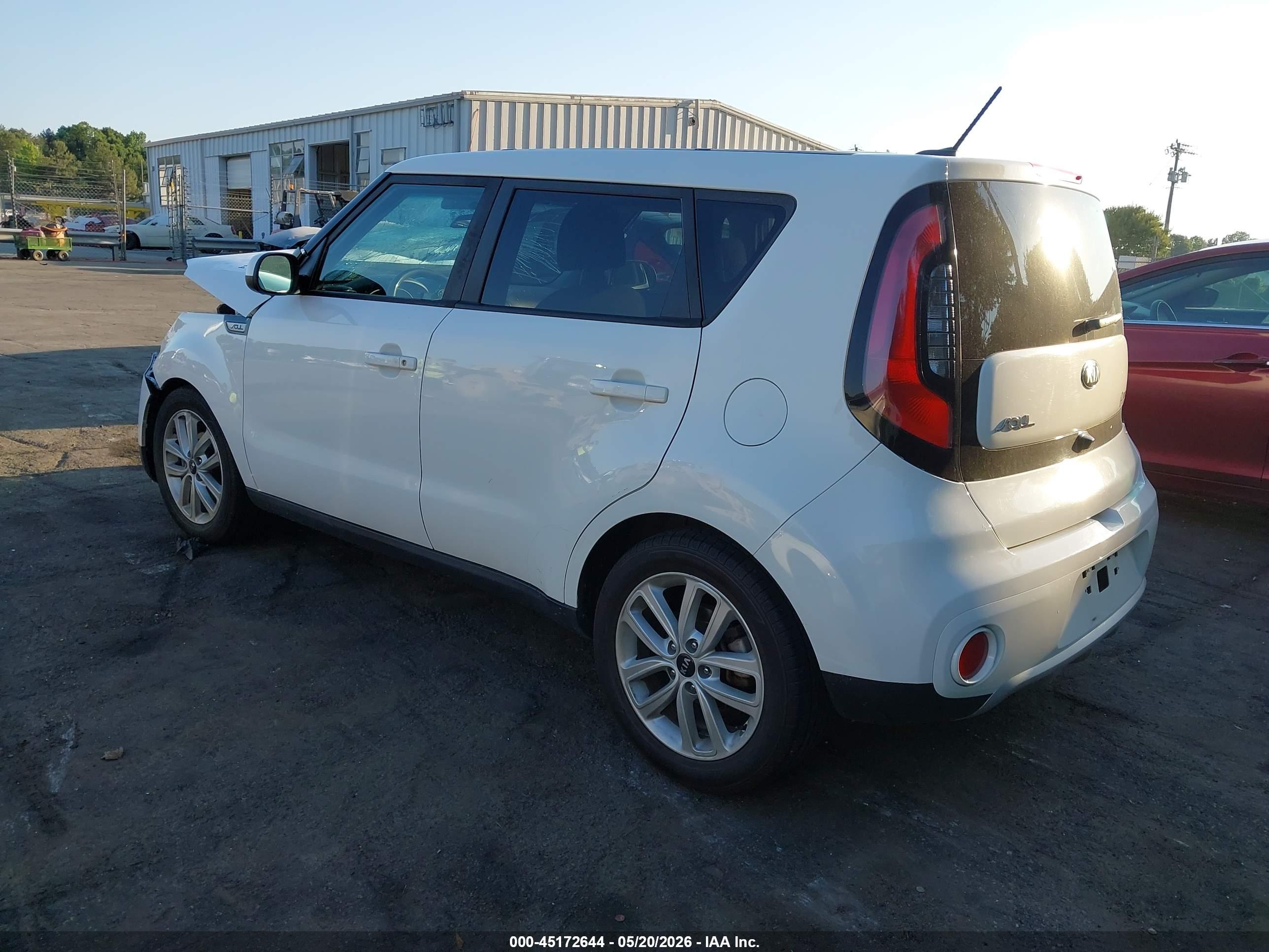 KIA SOUL image 3