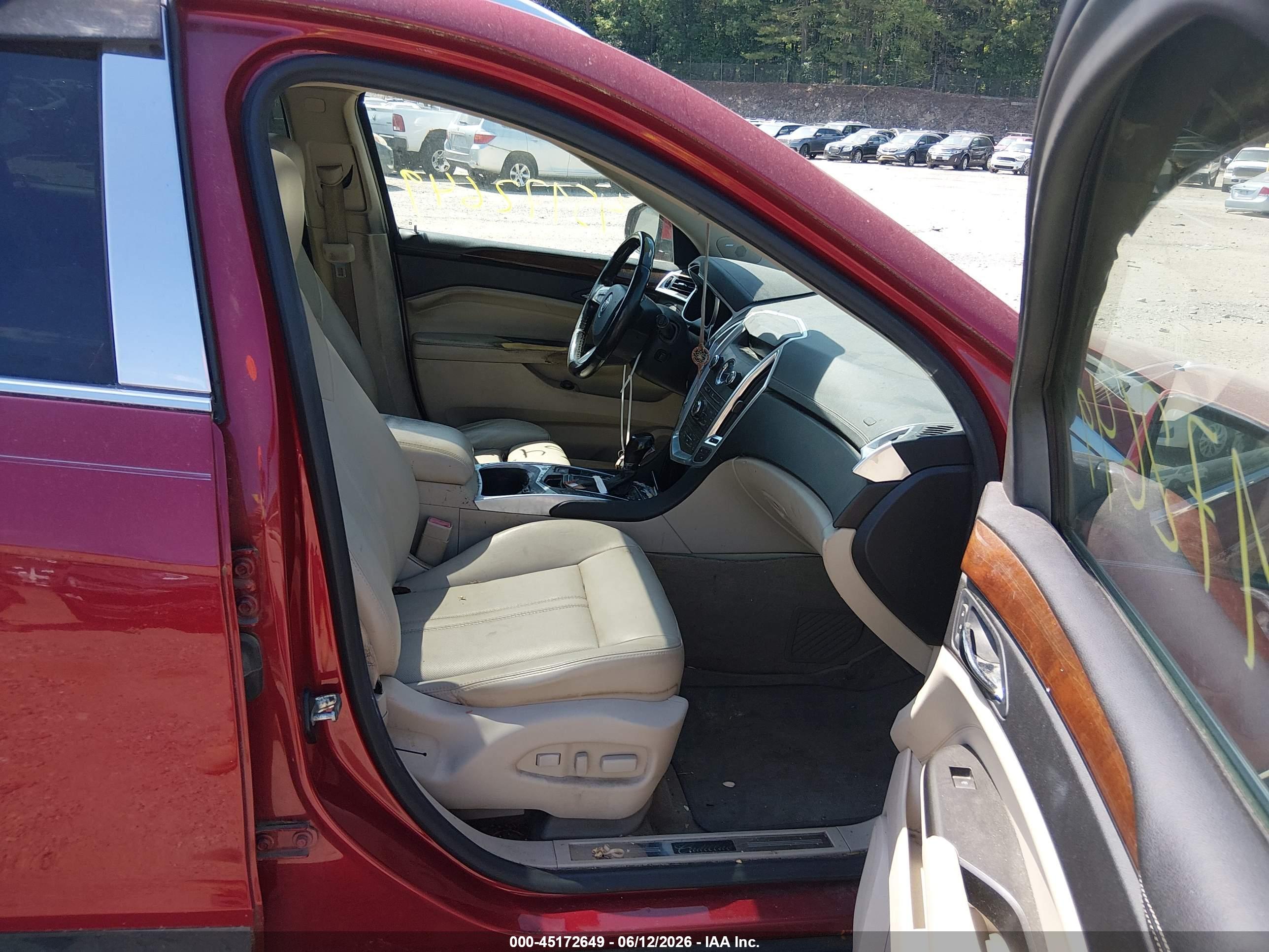CADILLAC SRX image 5