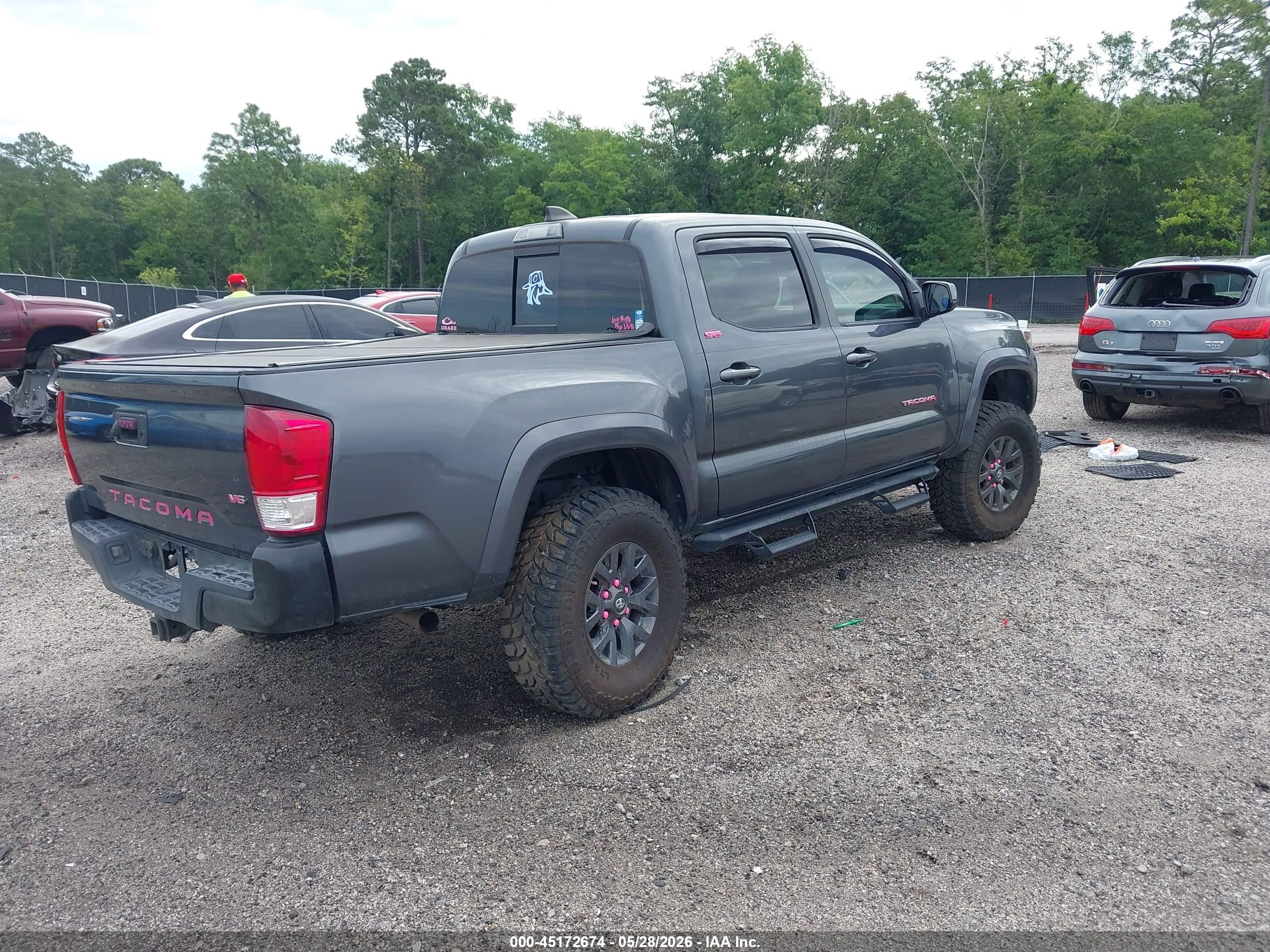 TOYOTA TACOMA image 4