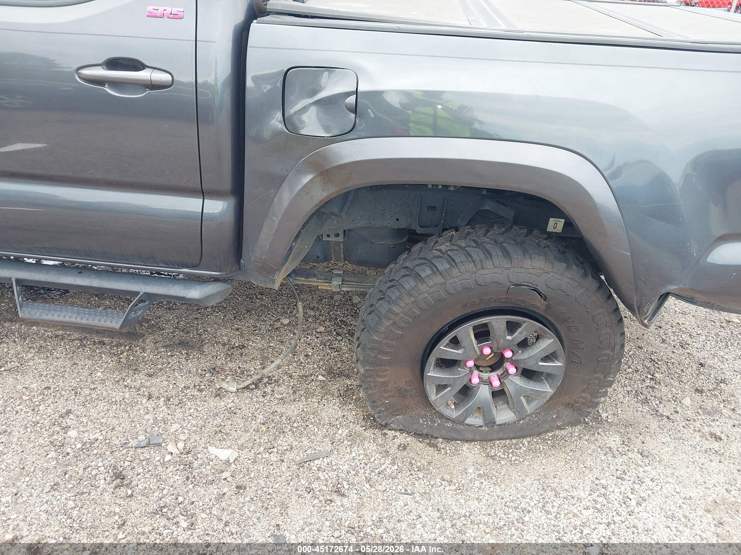 TOYOTA TACOMA image 6