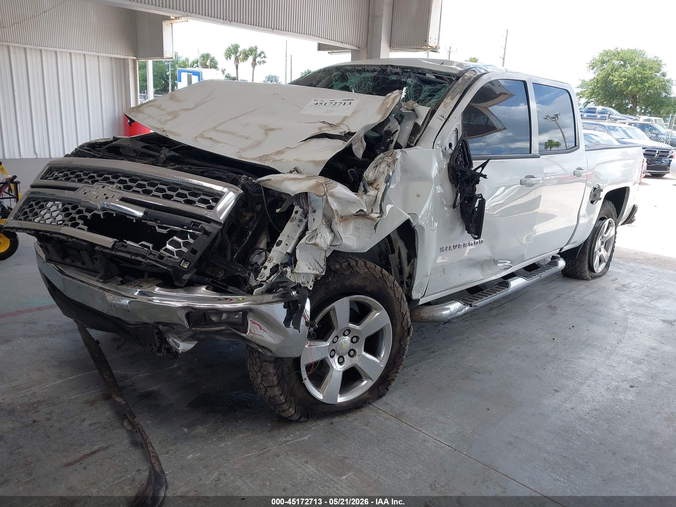 CHEVROLET SILVERADO image 2
