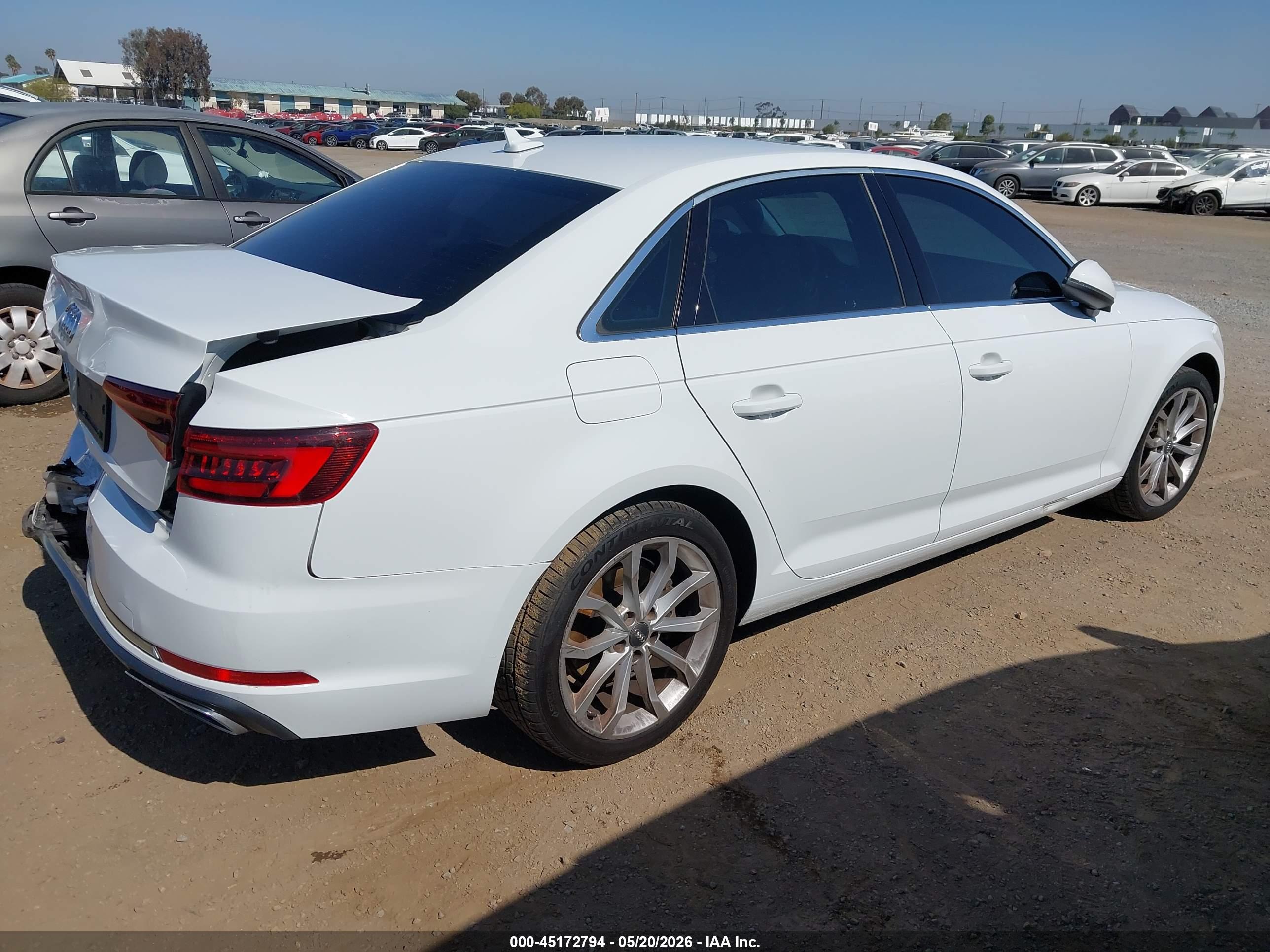 AUDI A4 image 4
