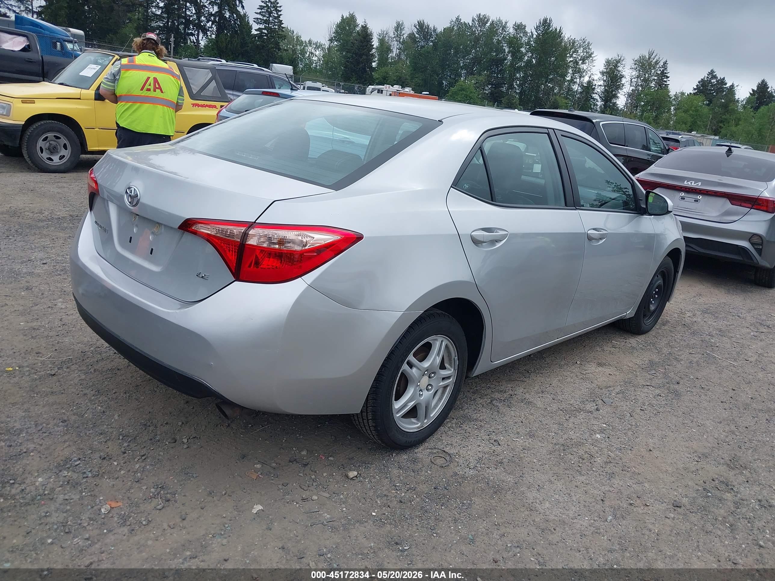 TOYOTA COROLLA image 4
