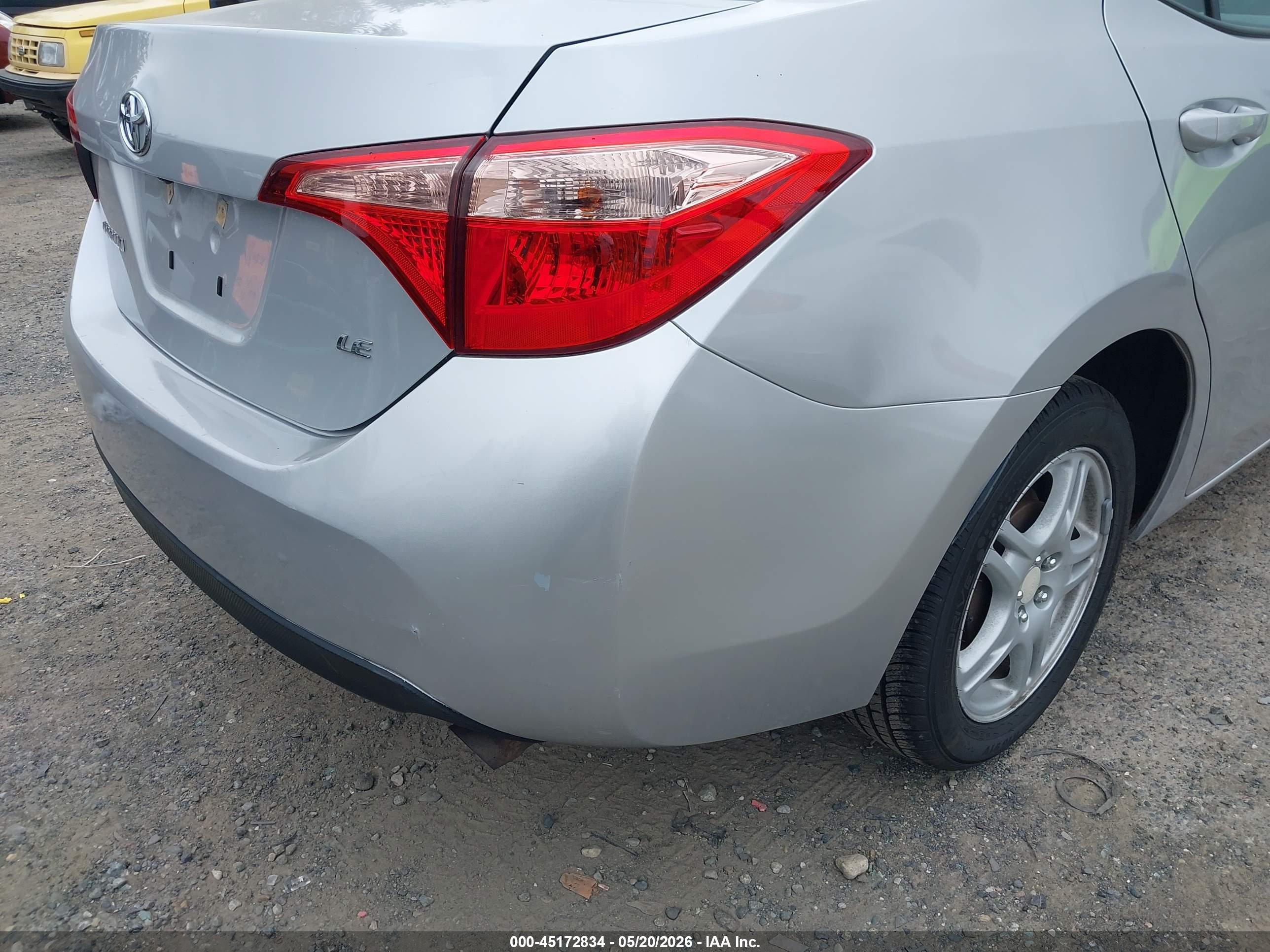 TOYOTA COROLLA image 6