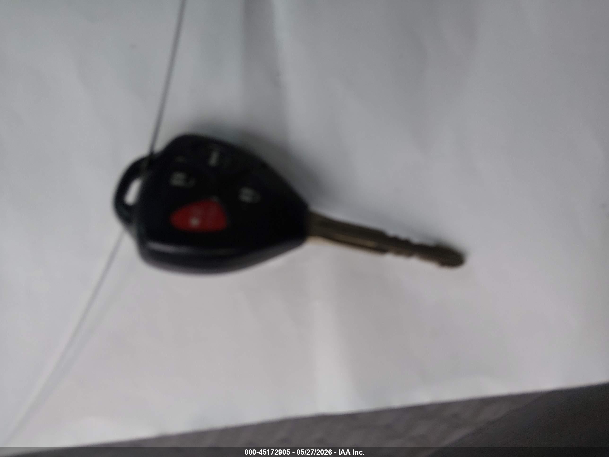 TOYOTA CAMRY image 11