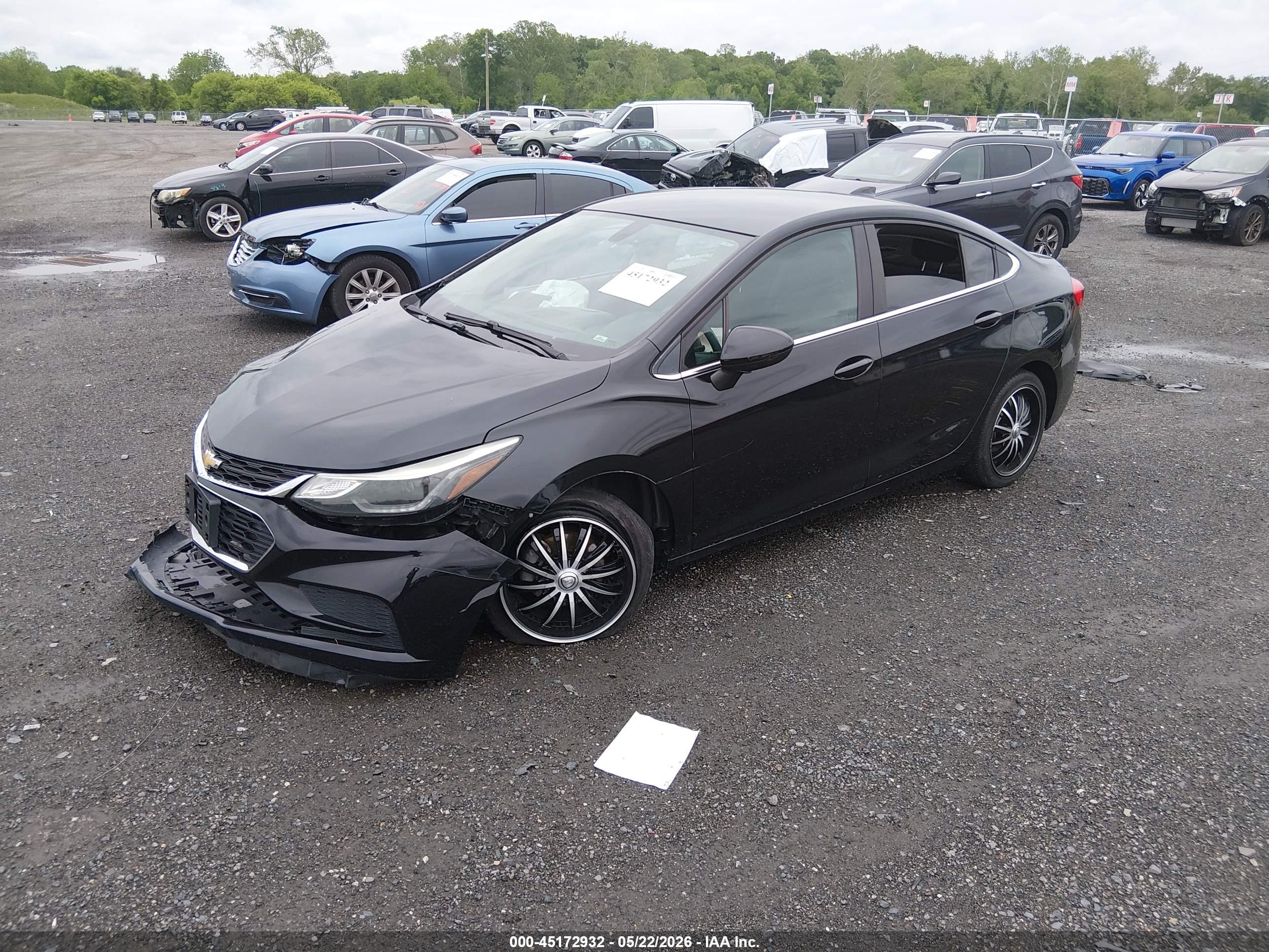 CHEVROLET CRUZE image 2