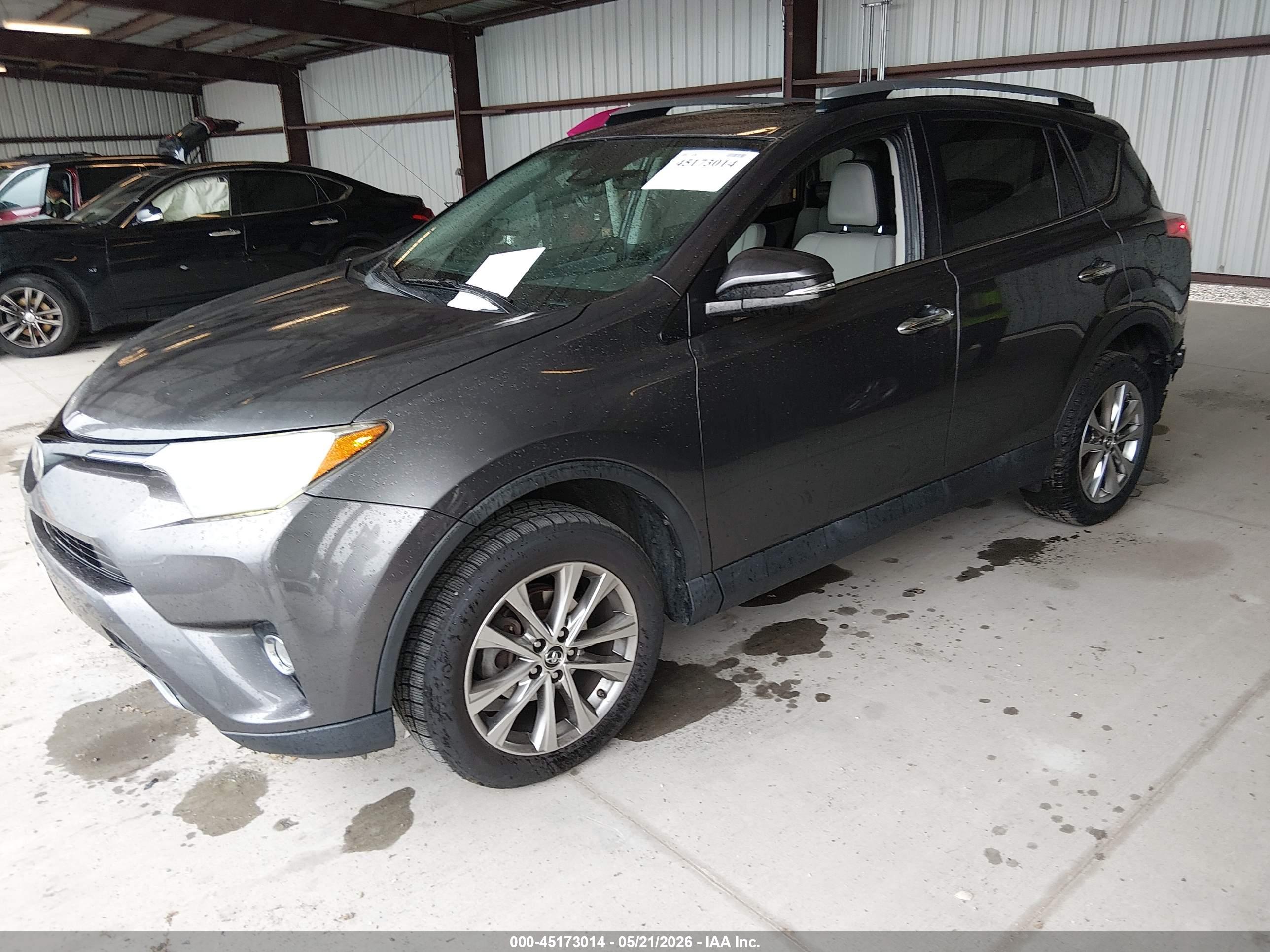 TOYOTA RAV4 image 2
