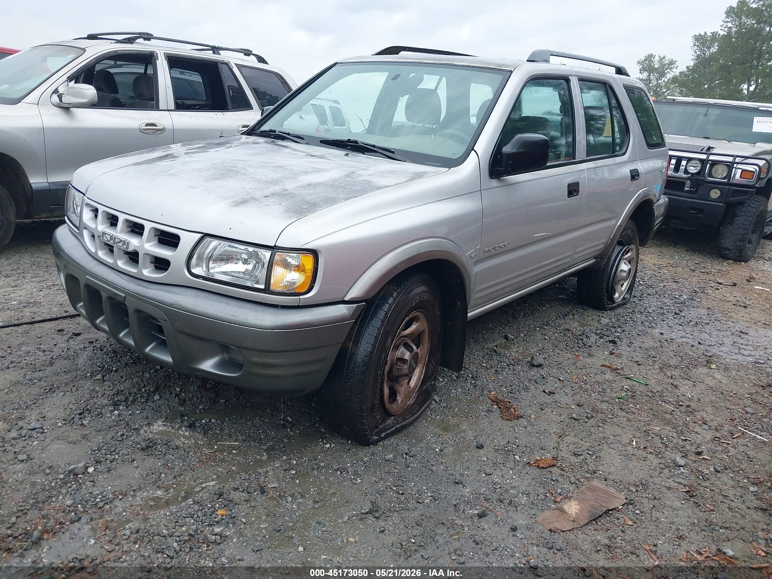 ISUZU RODEO image 2