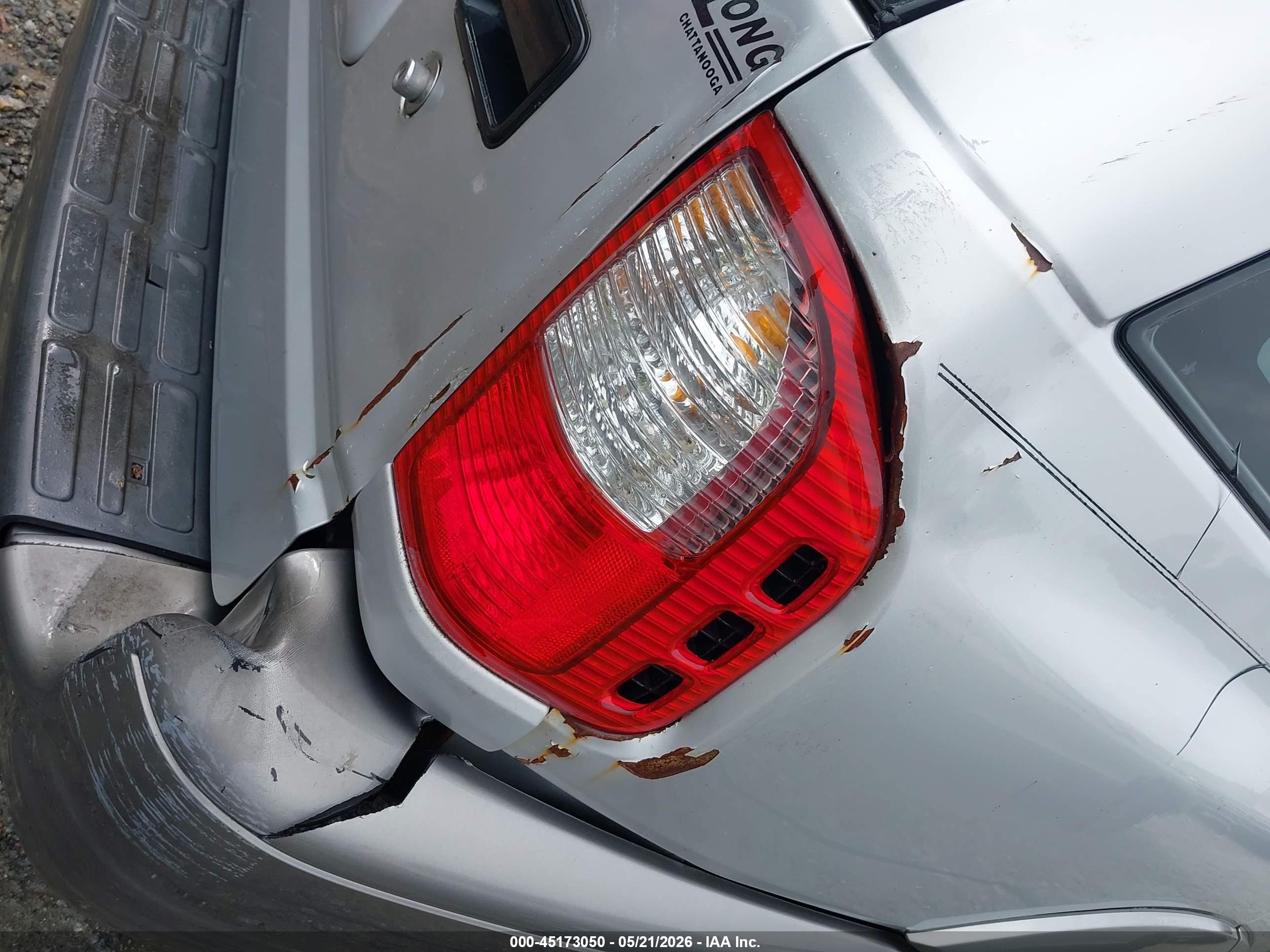 ISUZU RODEO image 6