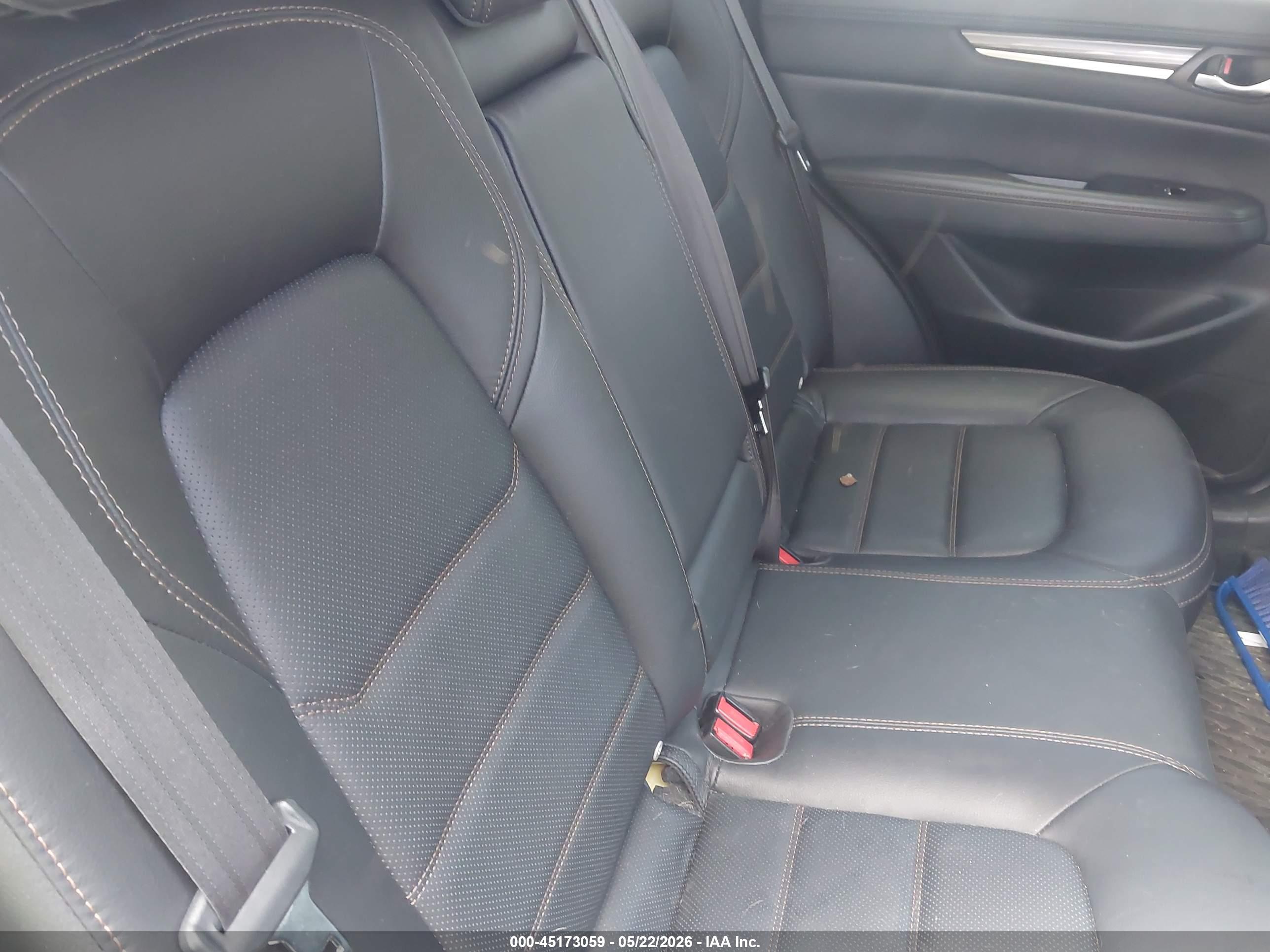 MAZDA CX-5 image 8