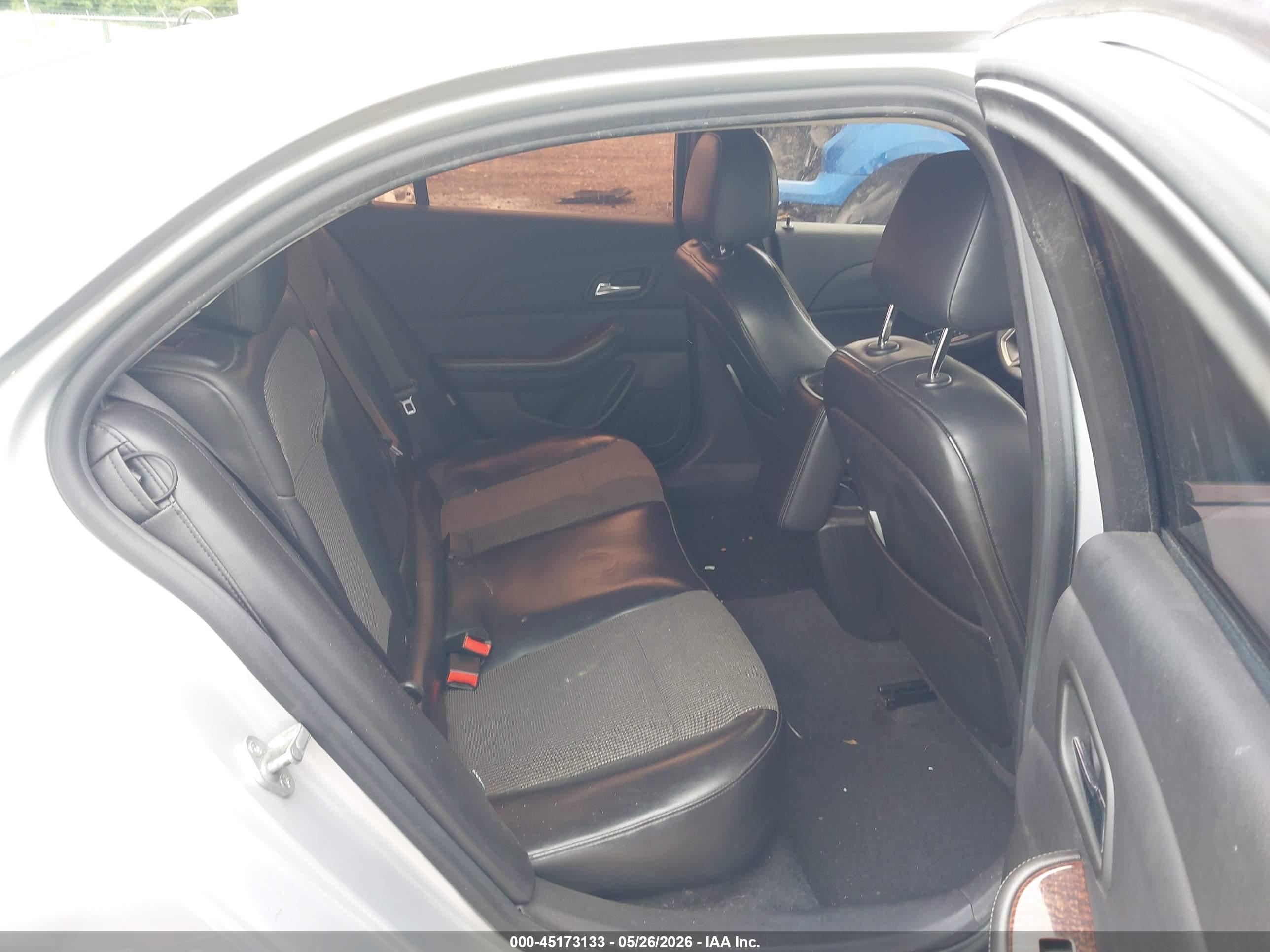 CHEVROLET MALIBU image 8