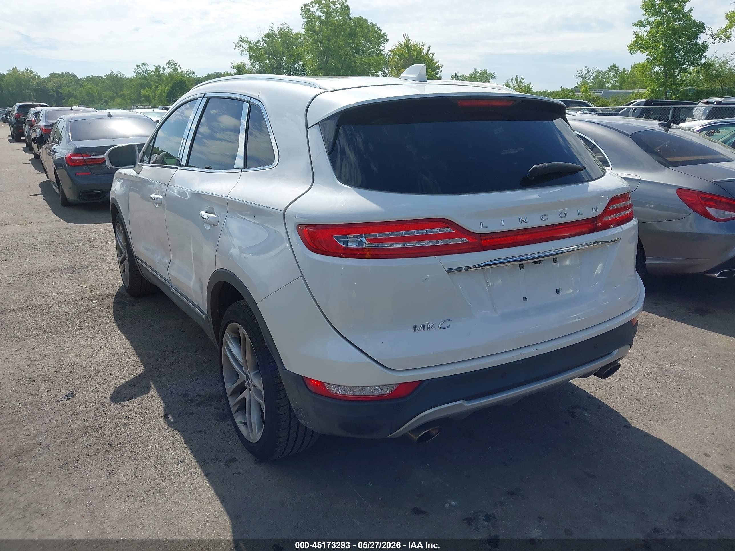 LINCOLN MKC image 3