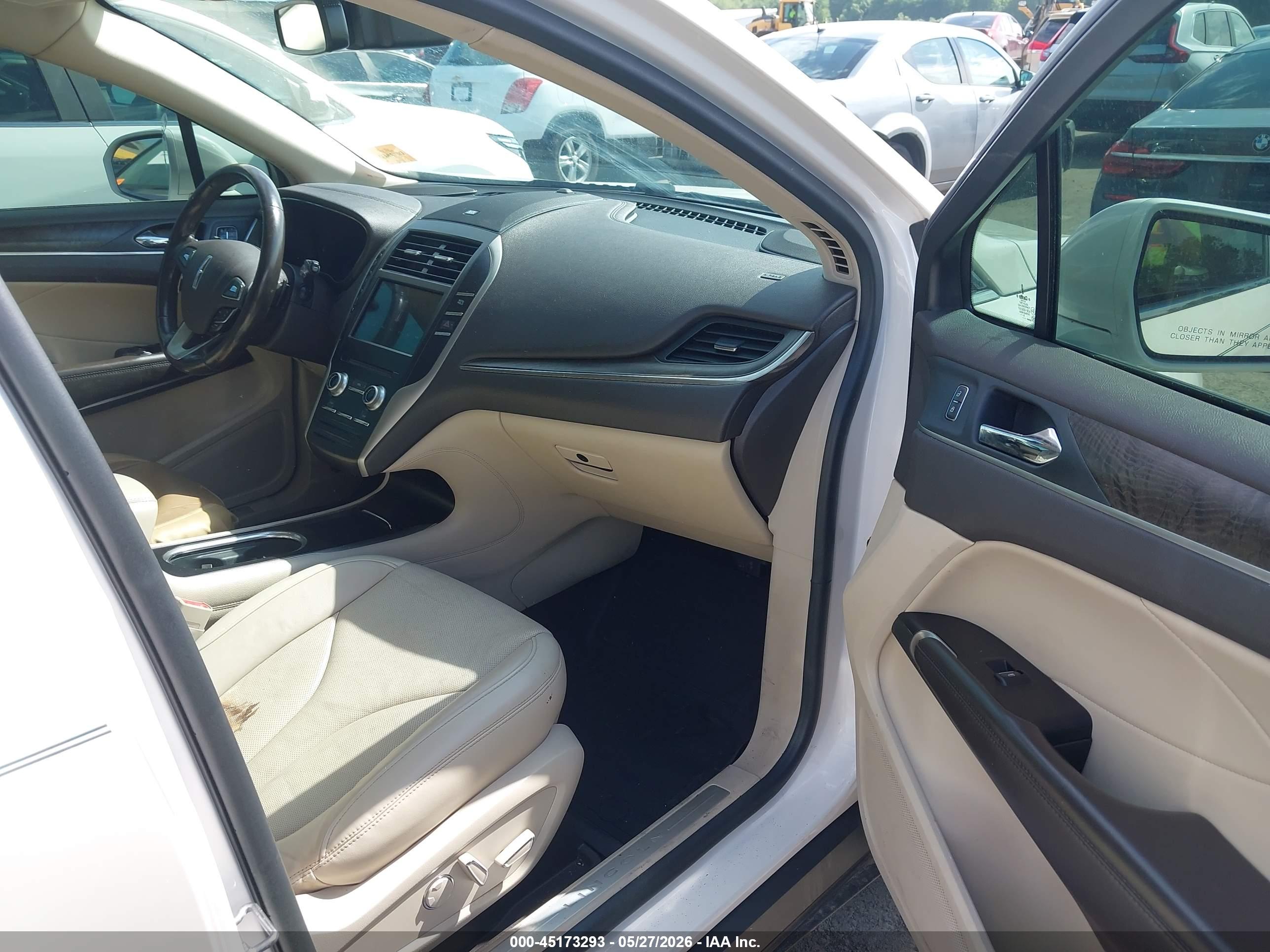 LINCOLN MKC image 5