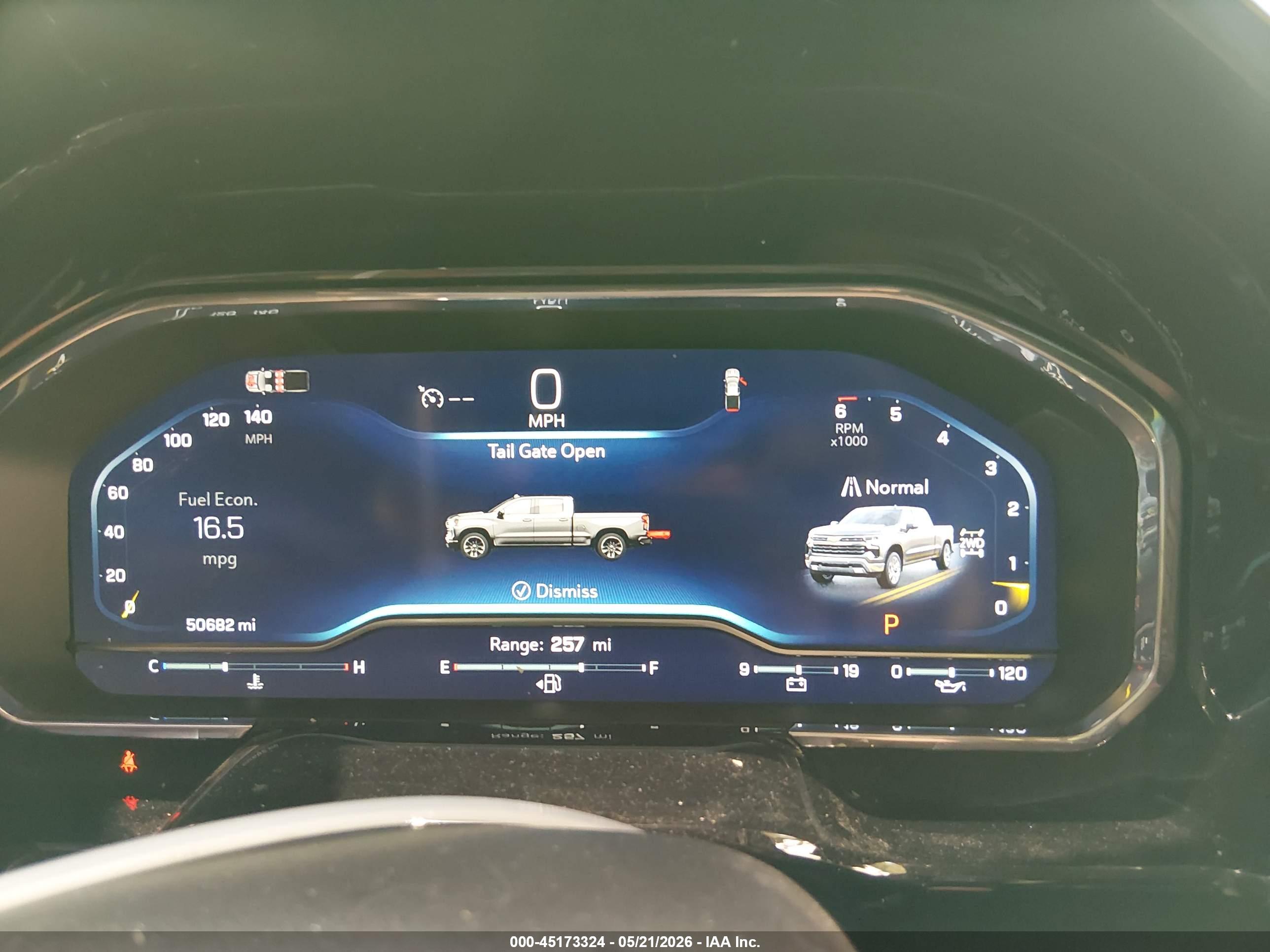 CHEVROLET SILVERADO image 7