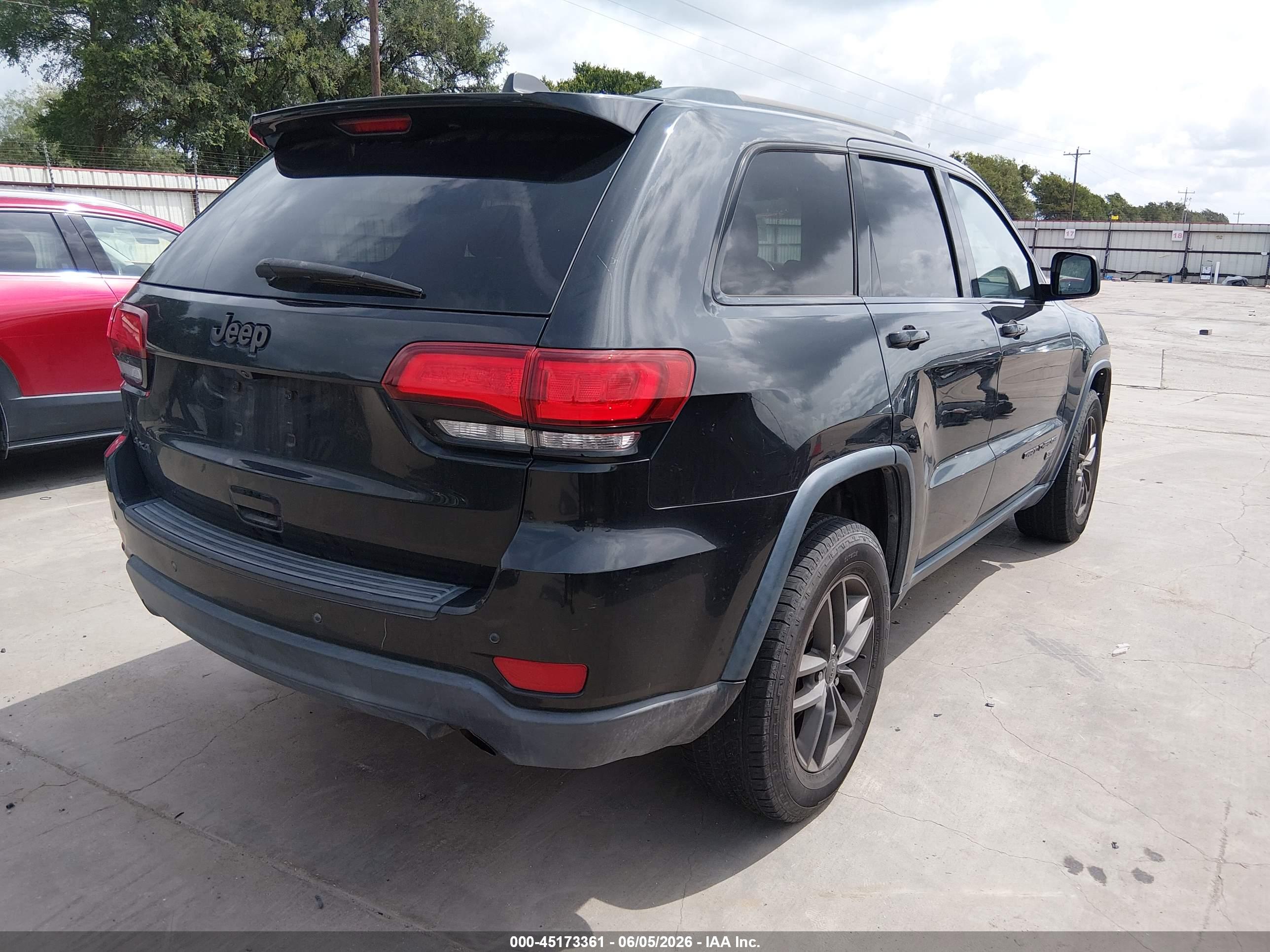 JEEP GRAND image 4