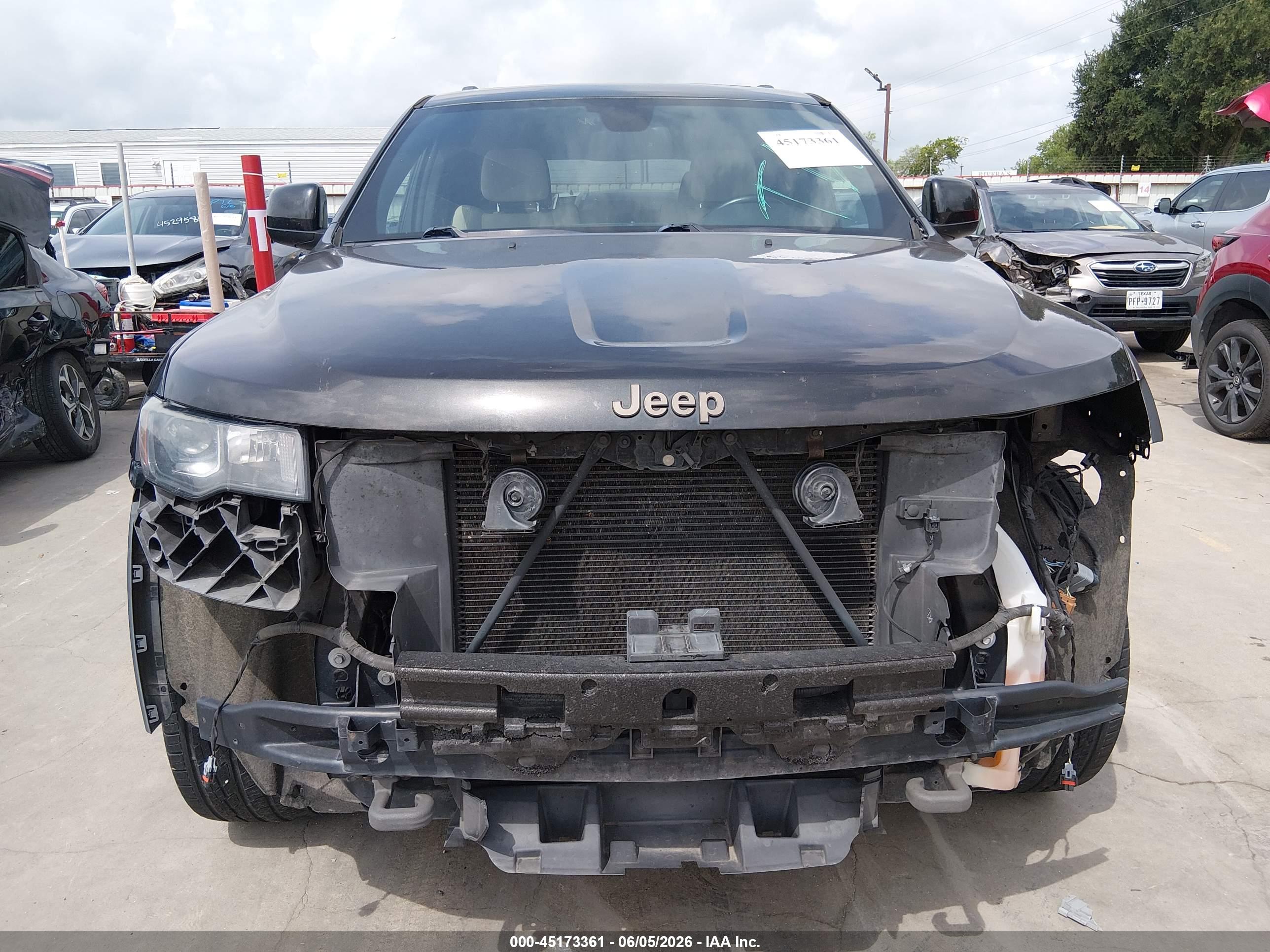 JEEP GRAND image 6