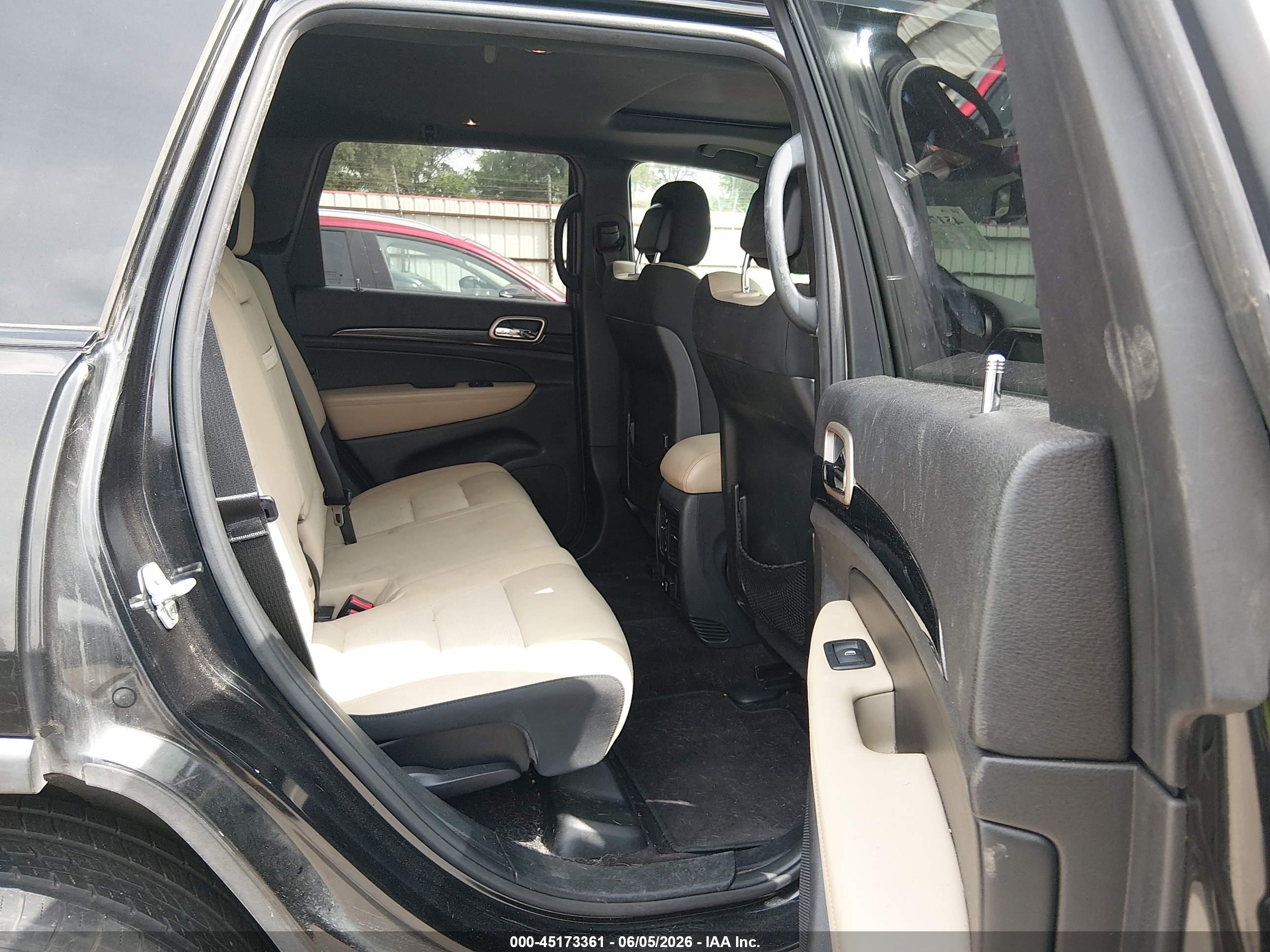 JEEP GRAND image 8