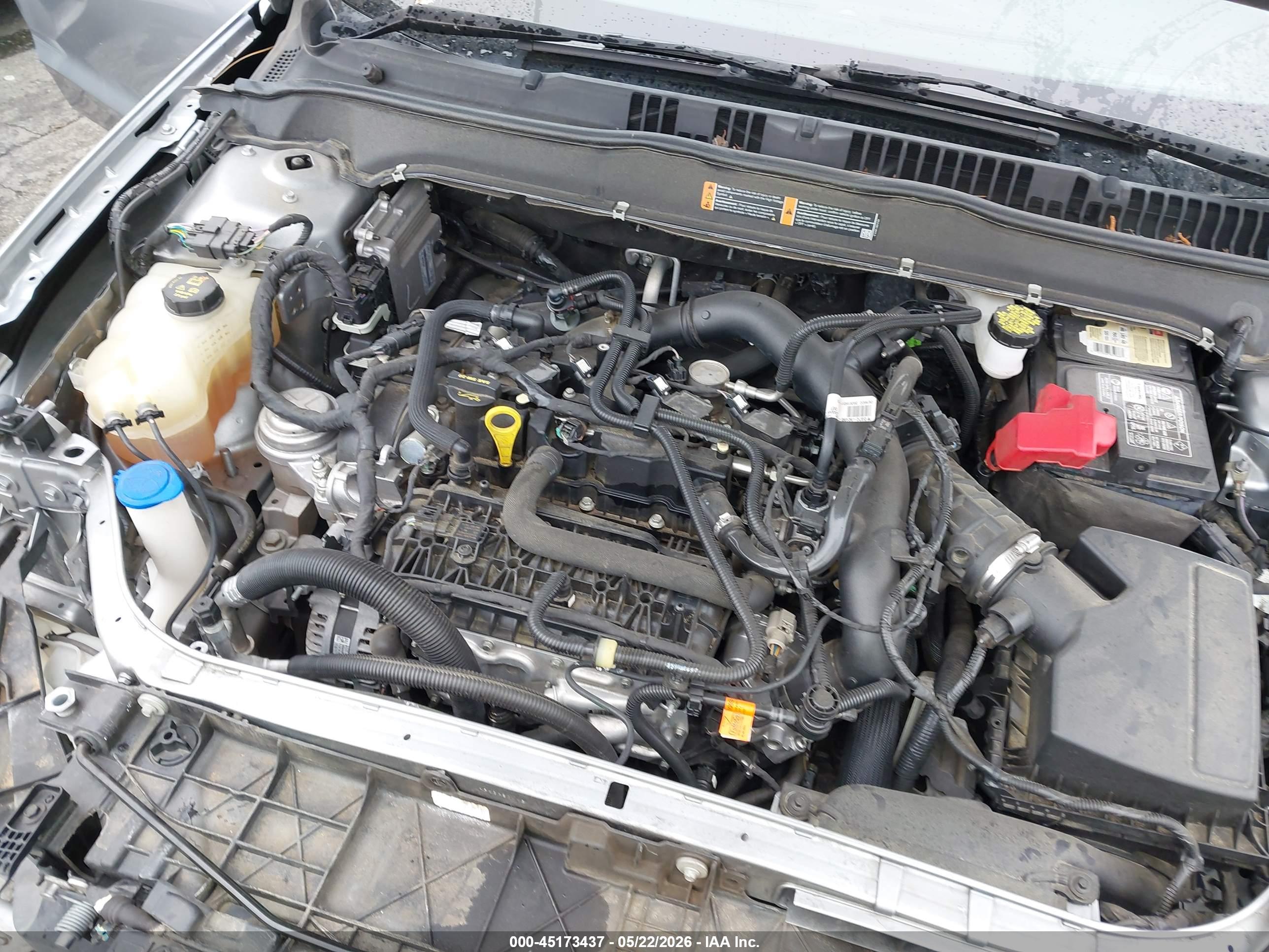 FORD FUSION image 10
