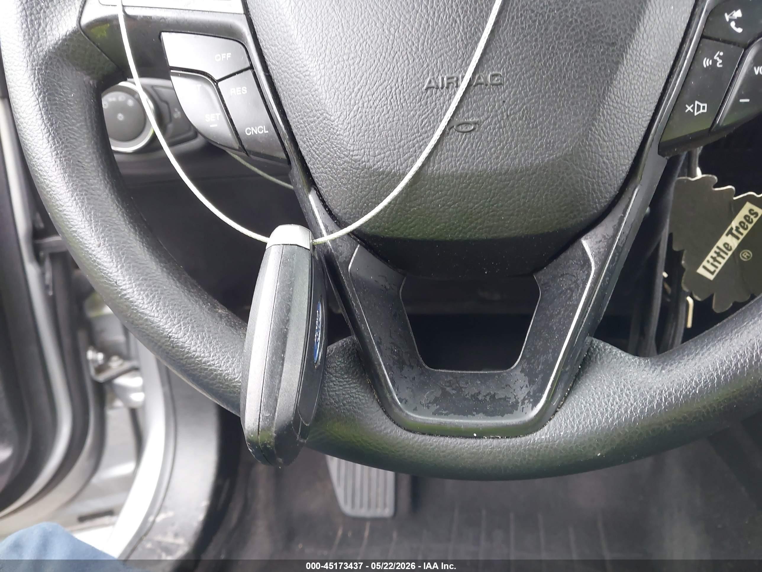 FORD FUSION image 11