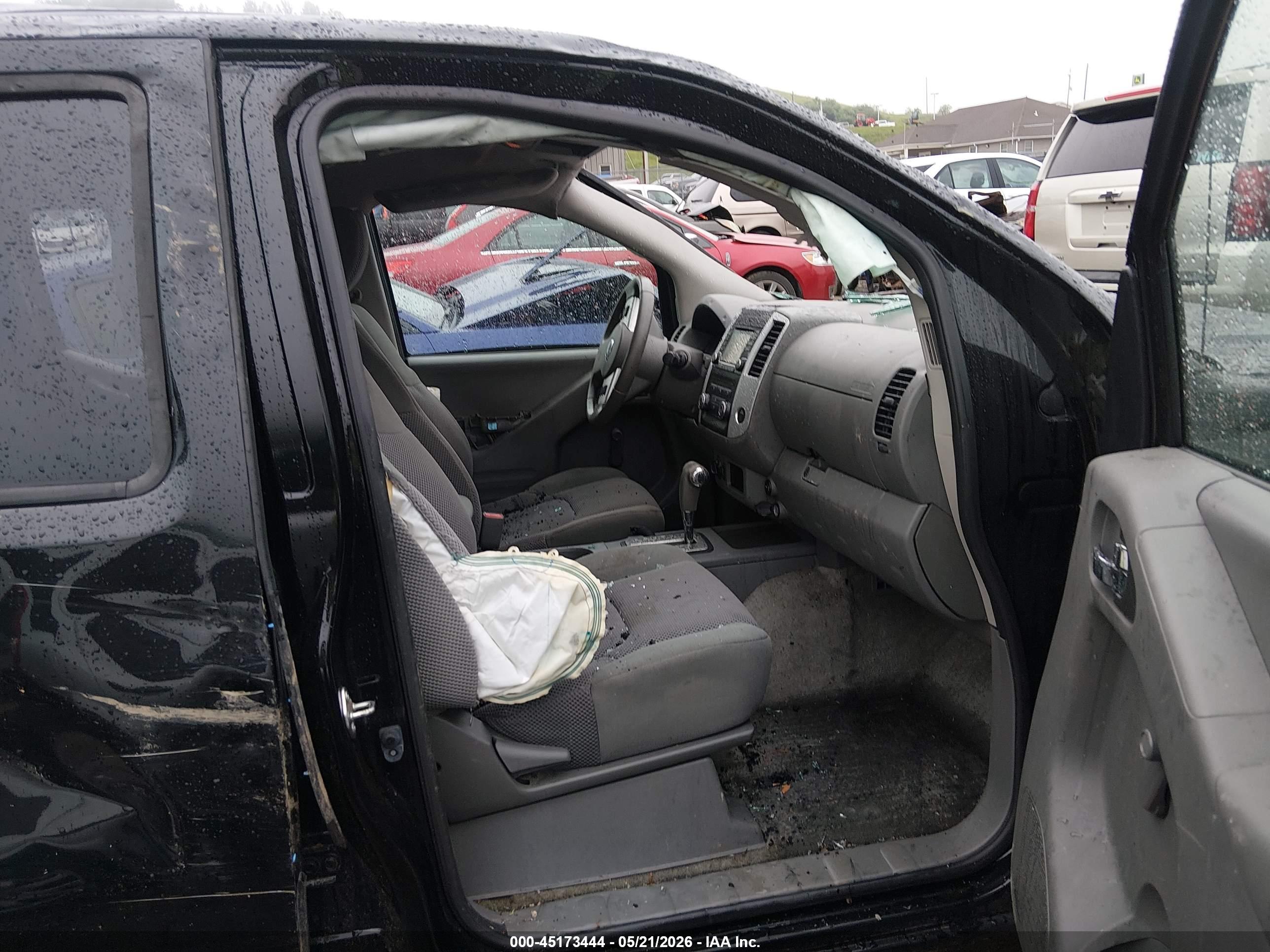 NISSAN FRONTIER image 5
