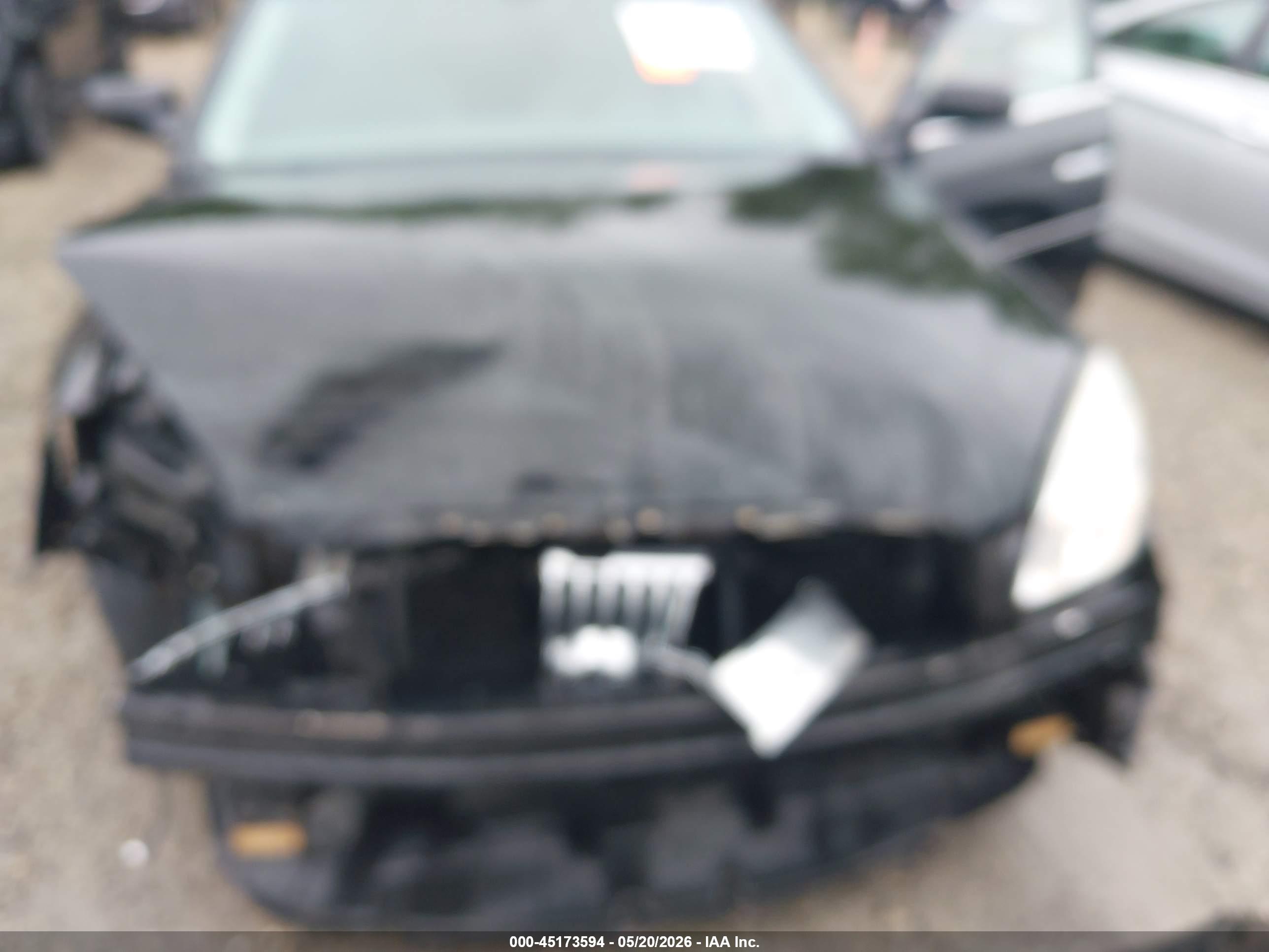 BUICK LUCERNE image 10