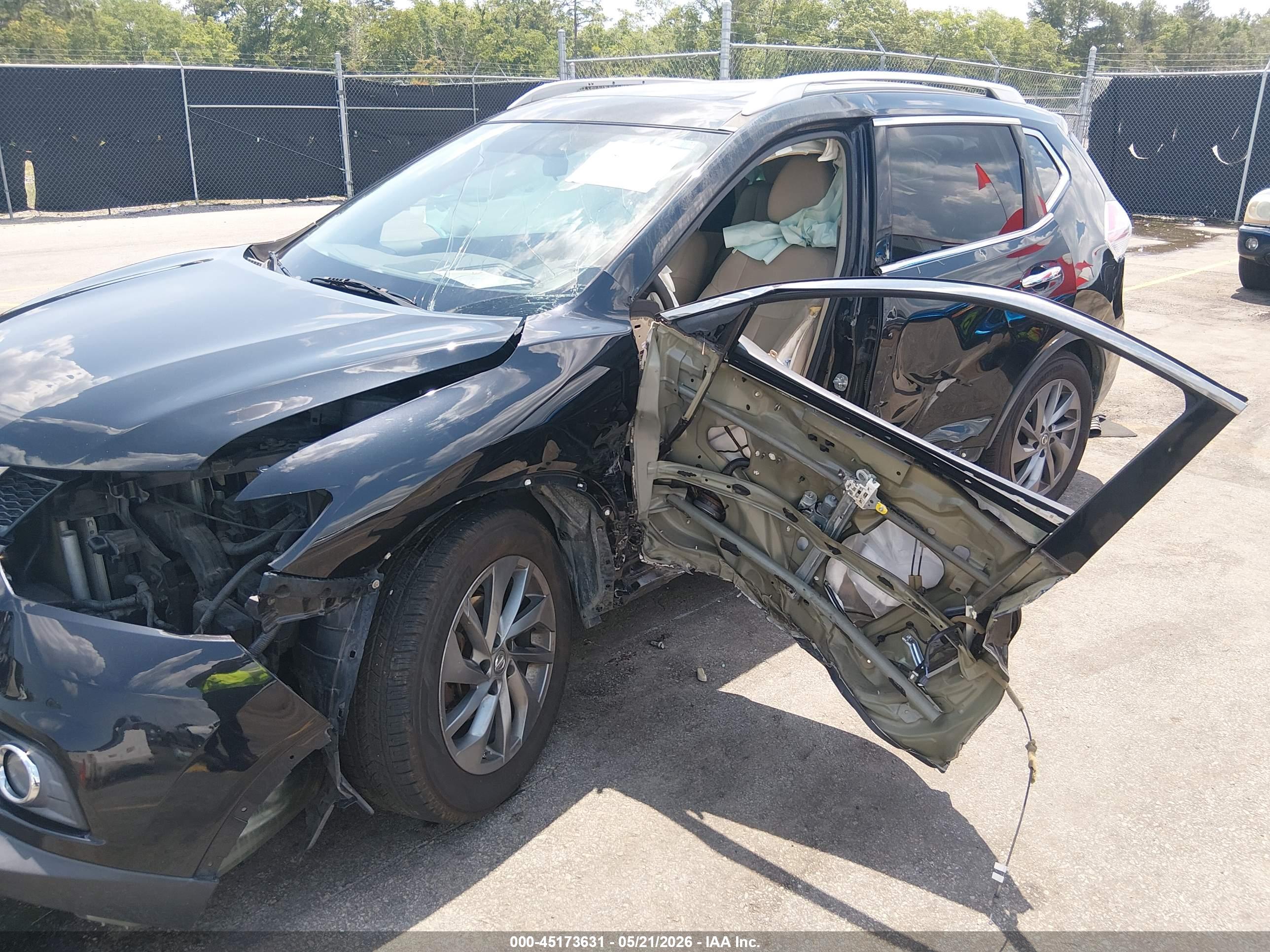 NISSAN ROGUE image 6