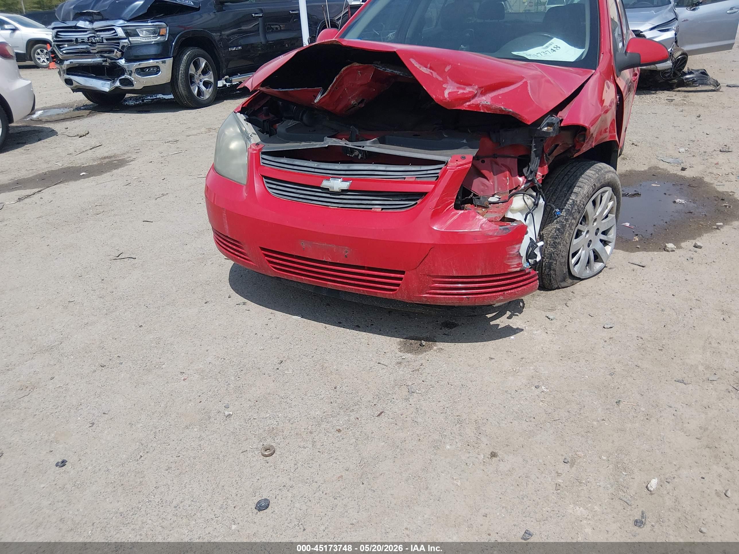 CHEVROLET COBALT image 6