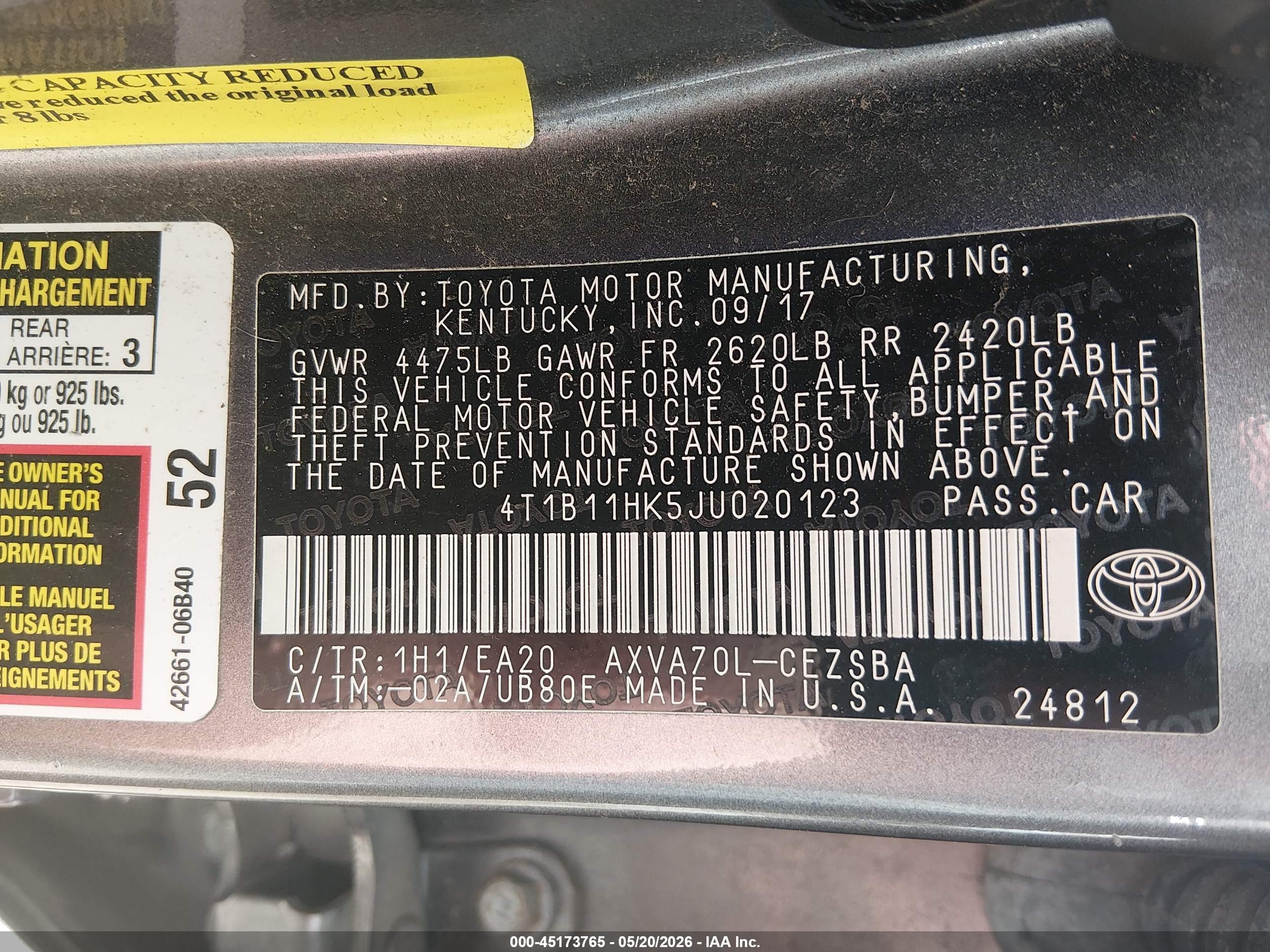 TOYOTA CAMRY image 9