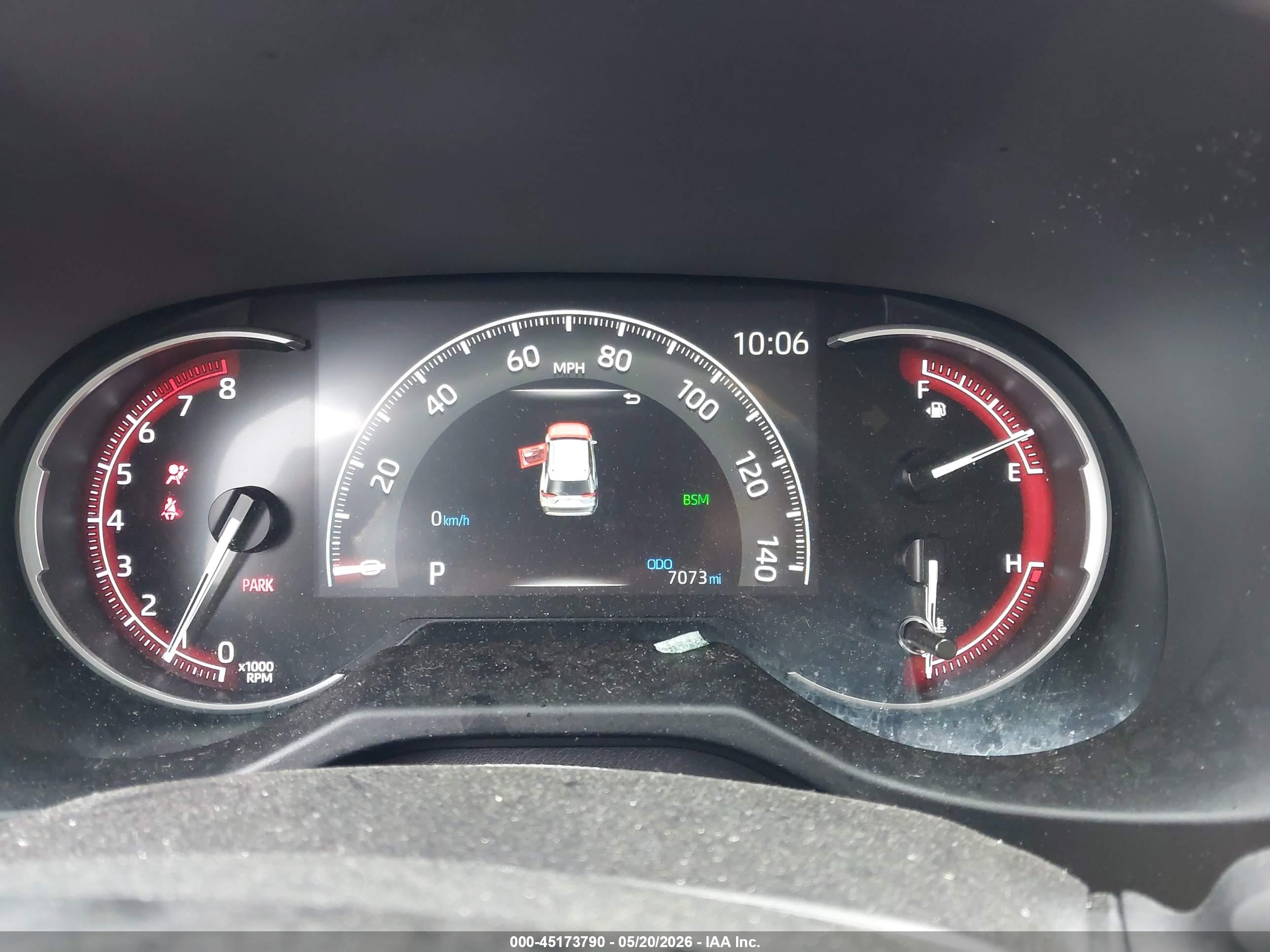 TOYOTA RAV4 image 7