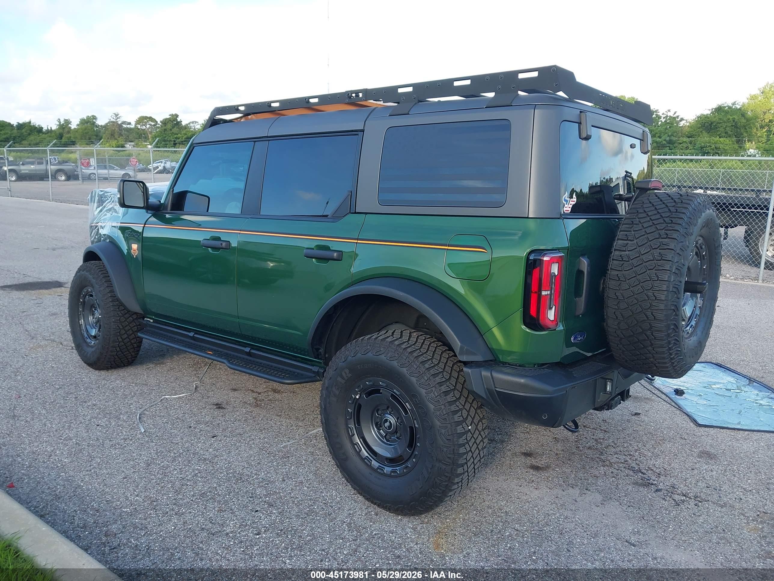FORD BRONCO image 3