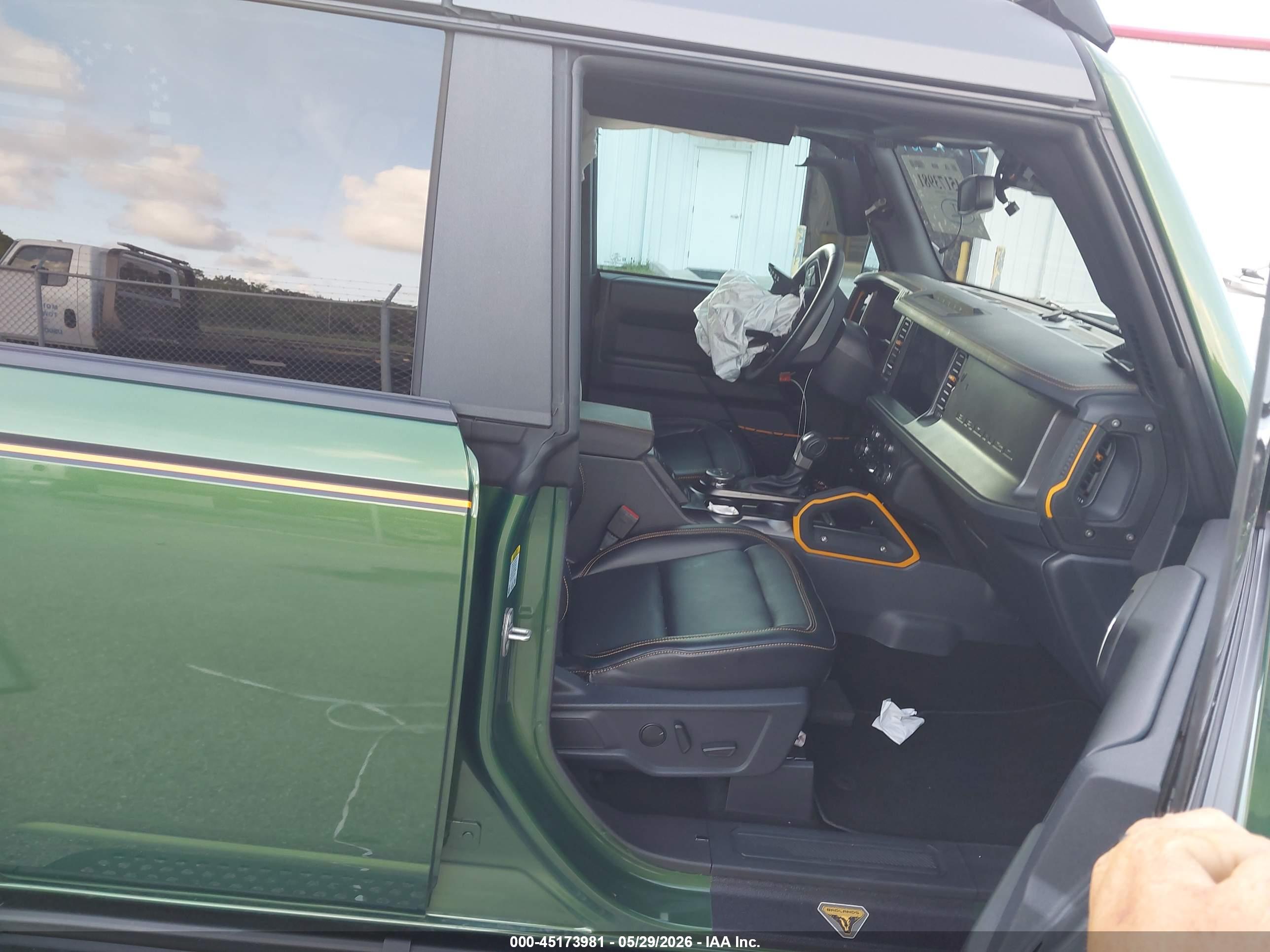 FORD BRONCO image 5