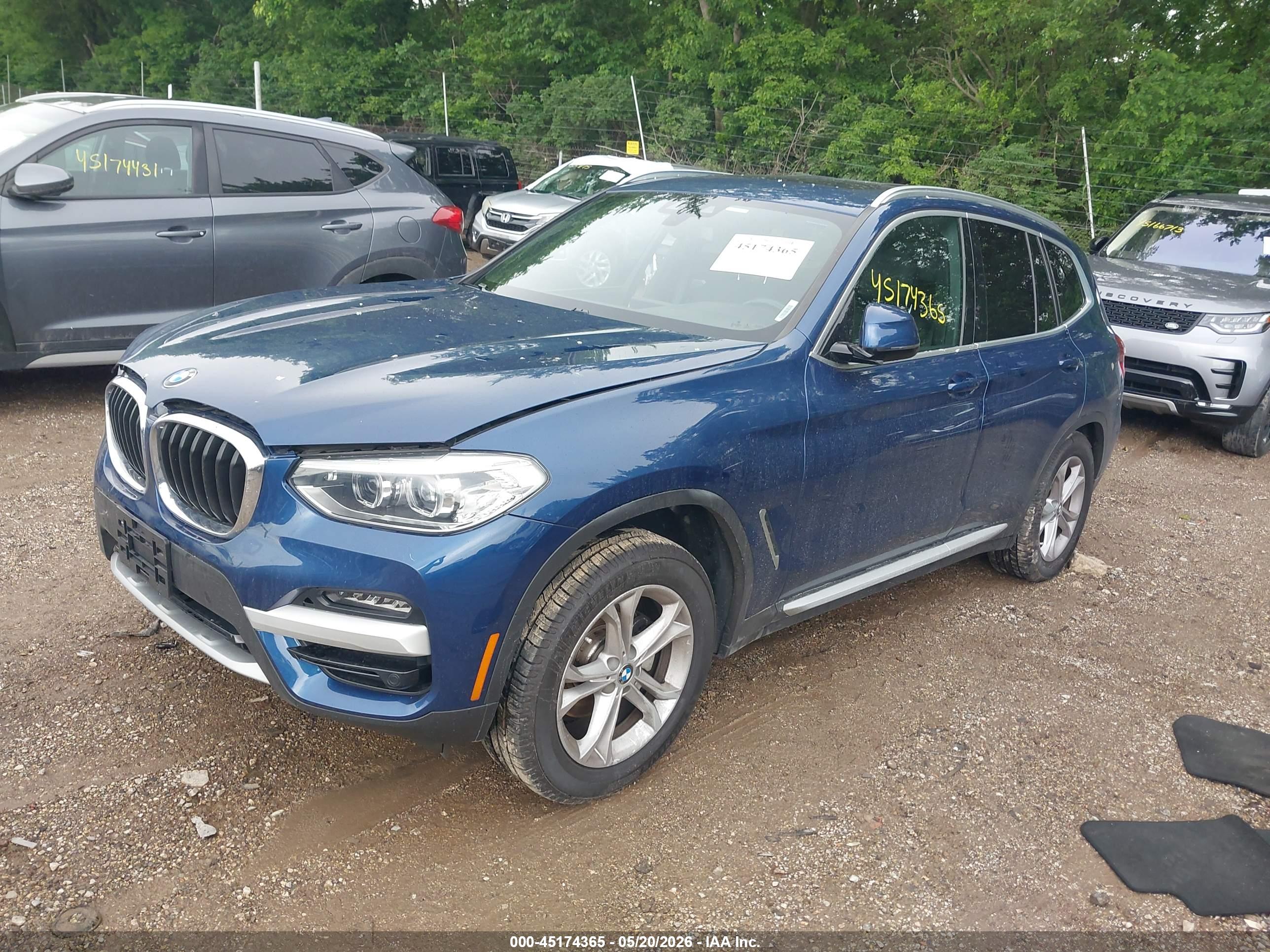 BMW X3 image 2