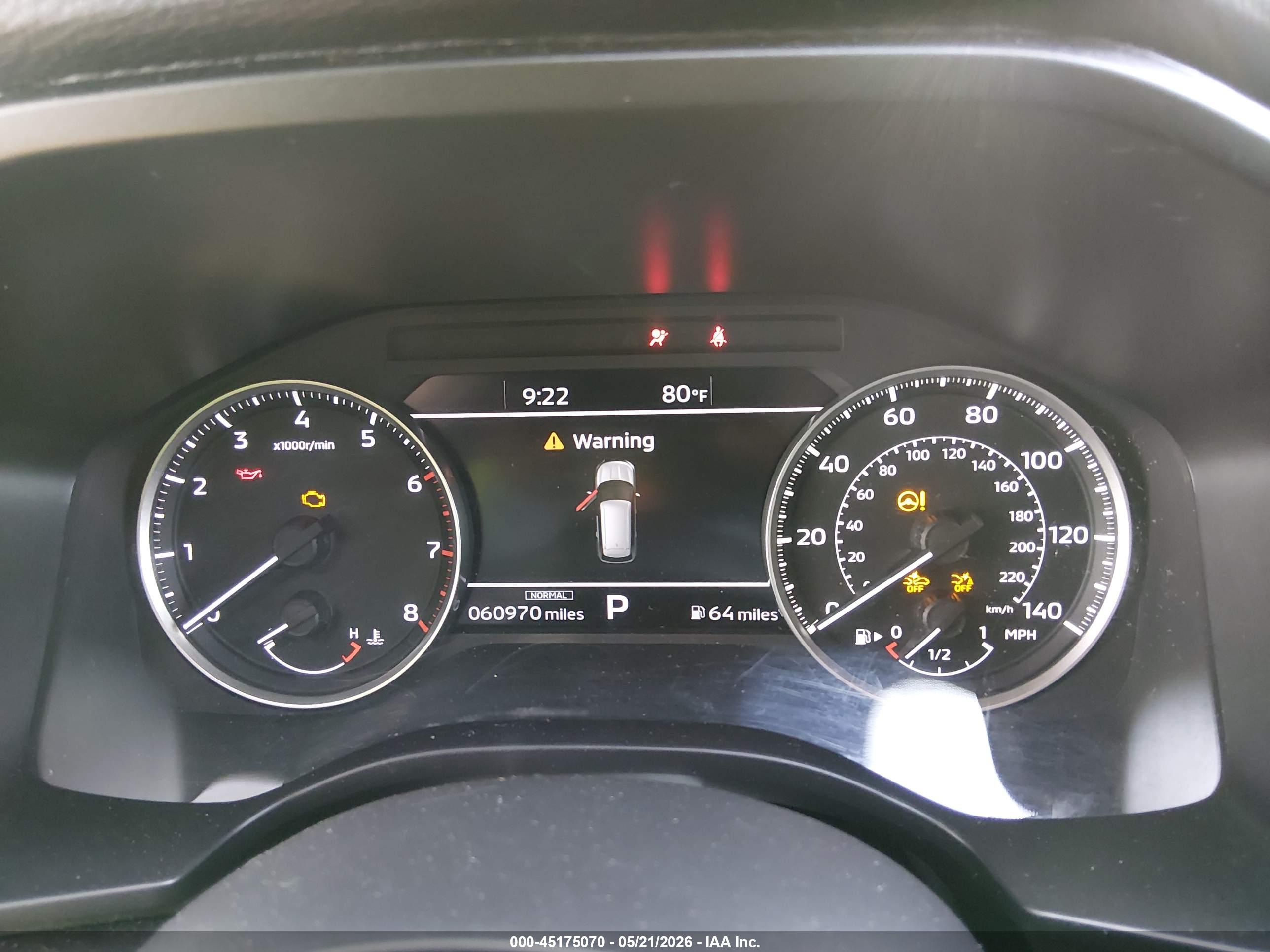 MITSUBISHI OUTLANDER image 7